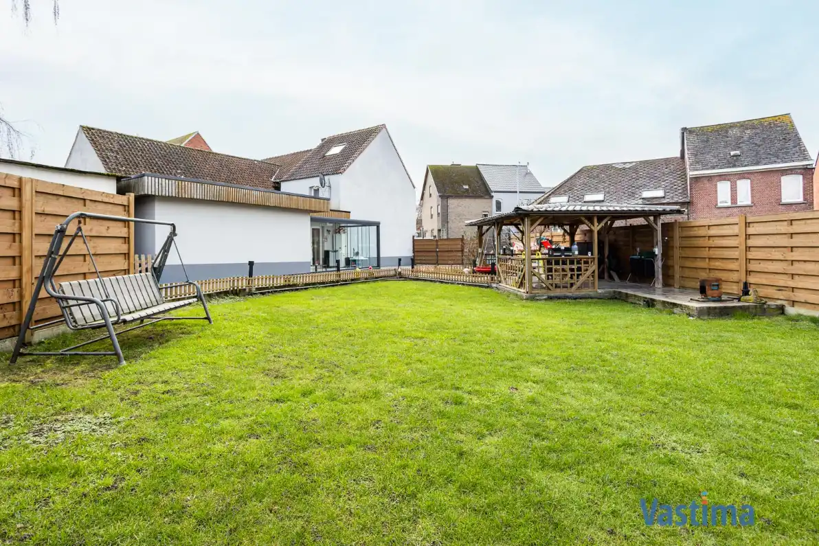 Instapklare, energiezuinige familiewoning met 4 slaapkamers, tuin en garage foto 25