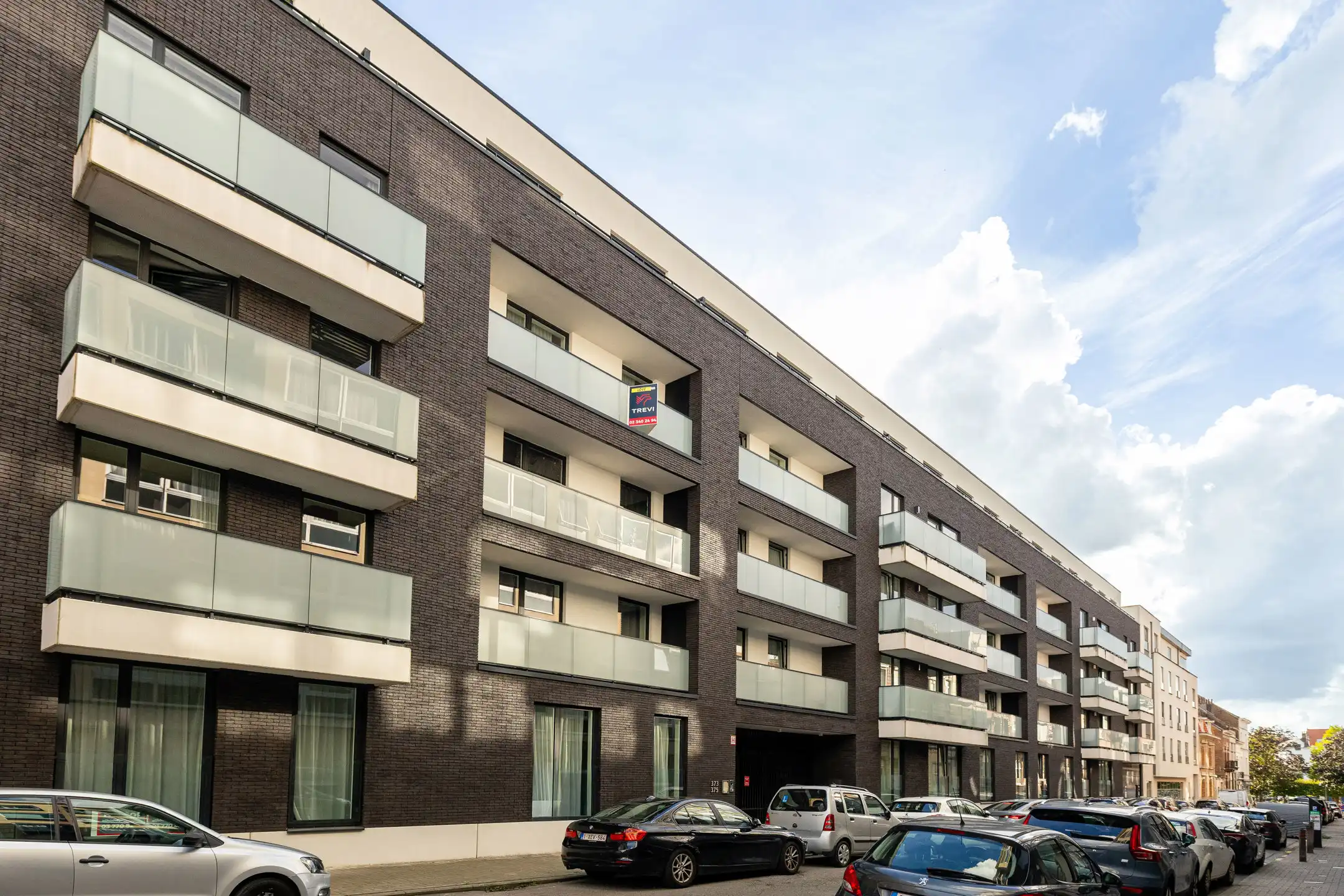 Appartement met 2 slaapkamers, grote terrass & parkeerplaats foto 19