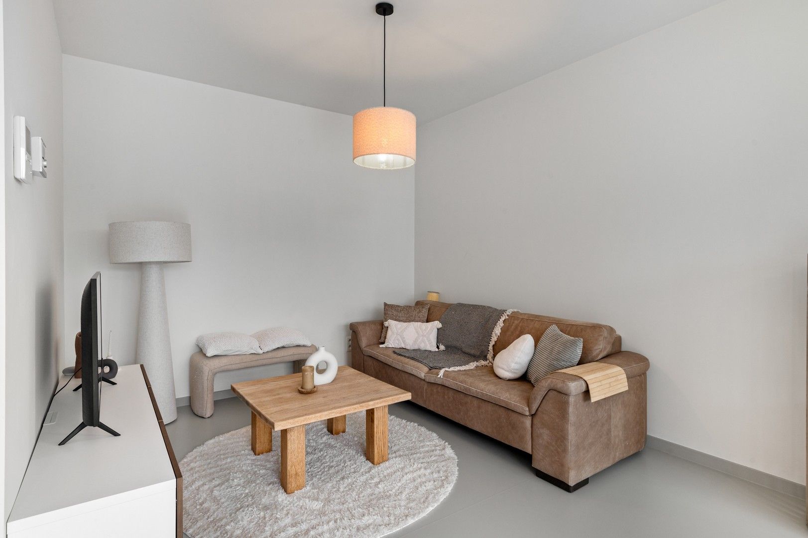 Ruim, nieuwbouw appartement met 2 splk en heerlijk terras foto 8