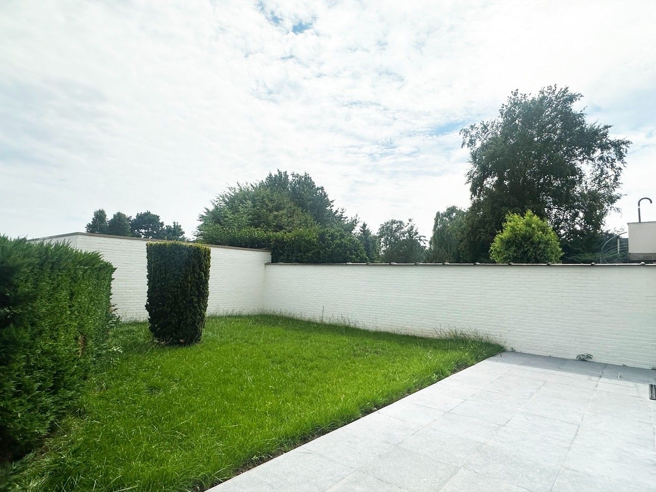 Prachtig ruim gelijkvloers appartement met 4 slaapkamers & tuin in Lier! foto 14