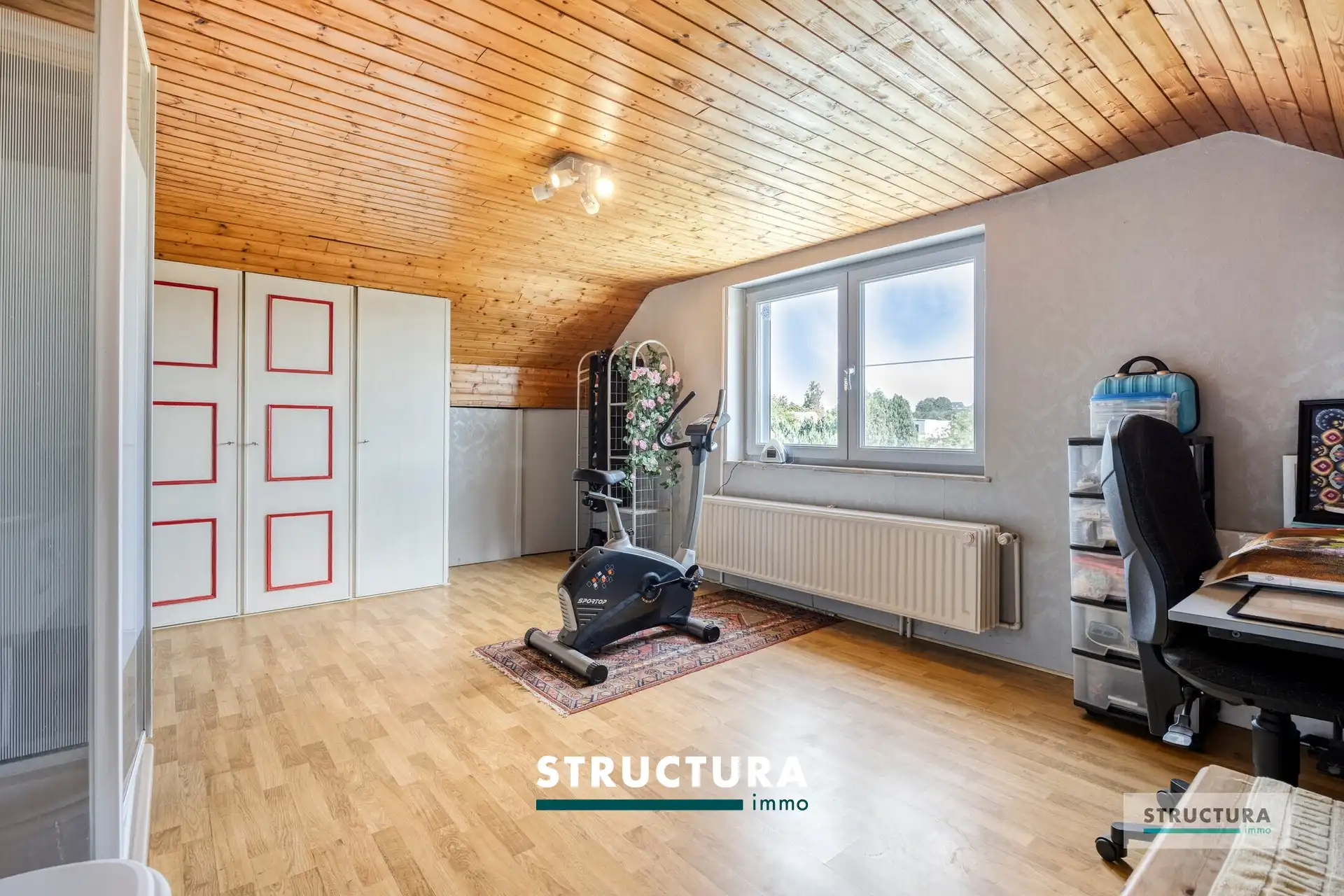 Ruime villa op absolute voorkeursligging in Relegem! foto 32