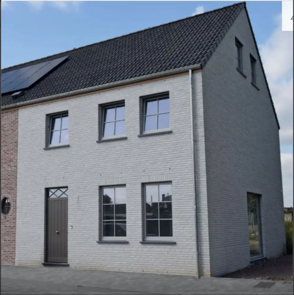 TE KOOP in LIEVEGEM aan de Renning 14 foto {{pictureIndex}}