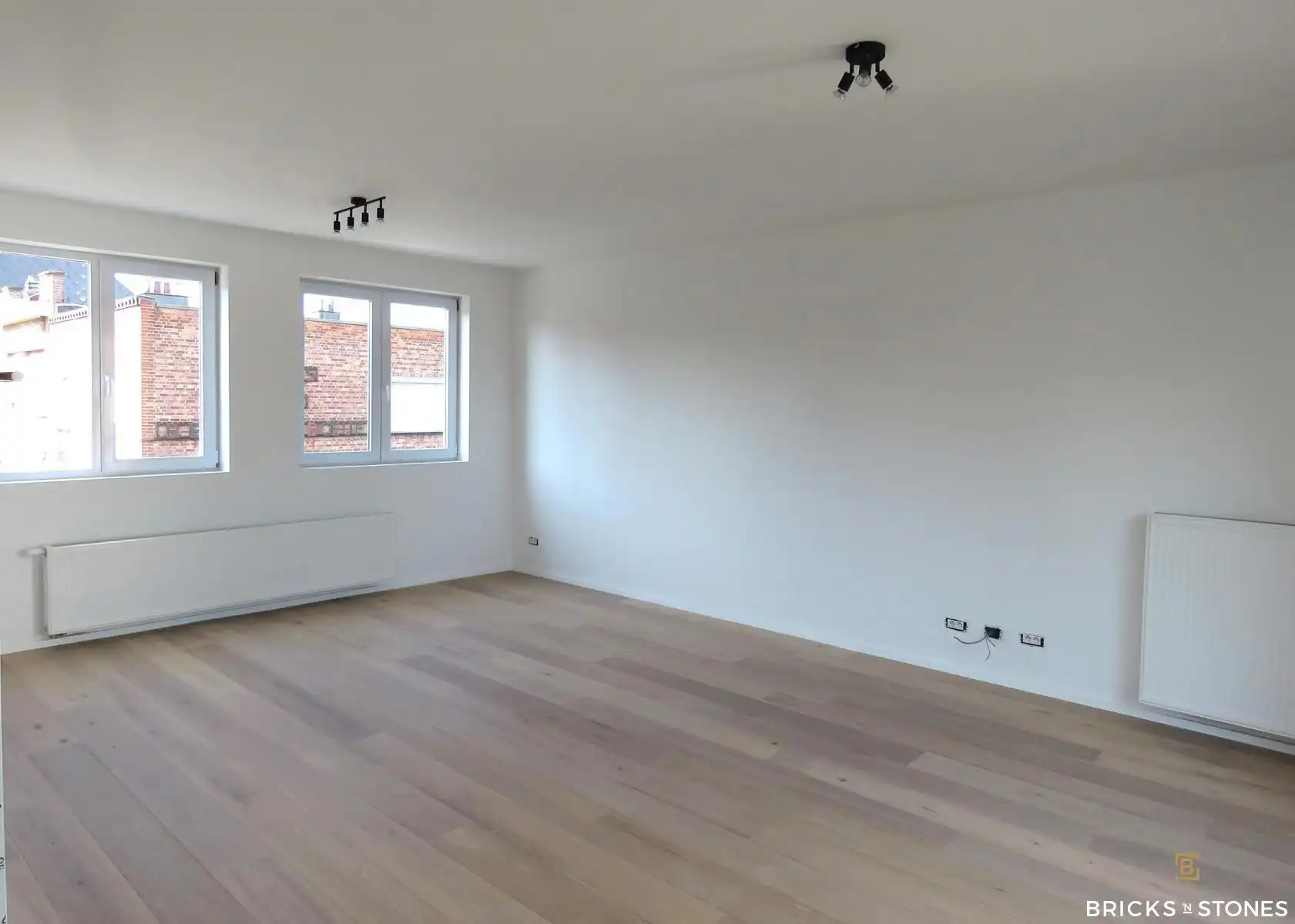 Ruim appartement met 2 slaapkamers en terras in Mechelen foto 3