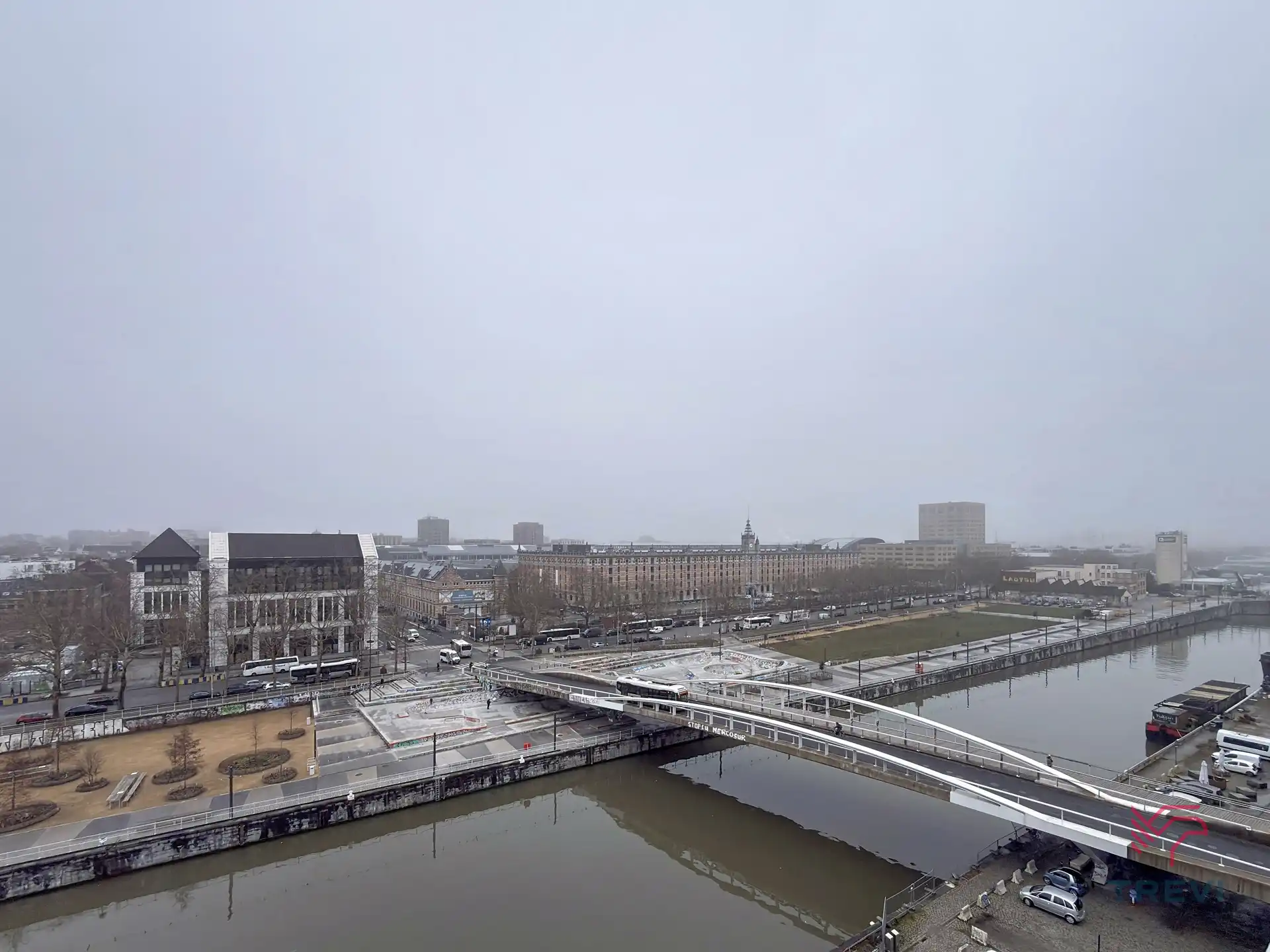 Canal Wharf : Stedelijke elegantie met adembenemend uitzicht foto 25