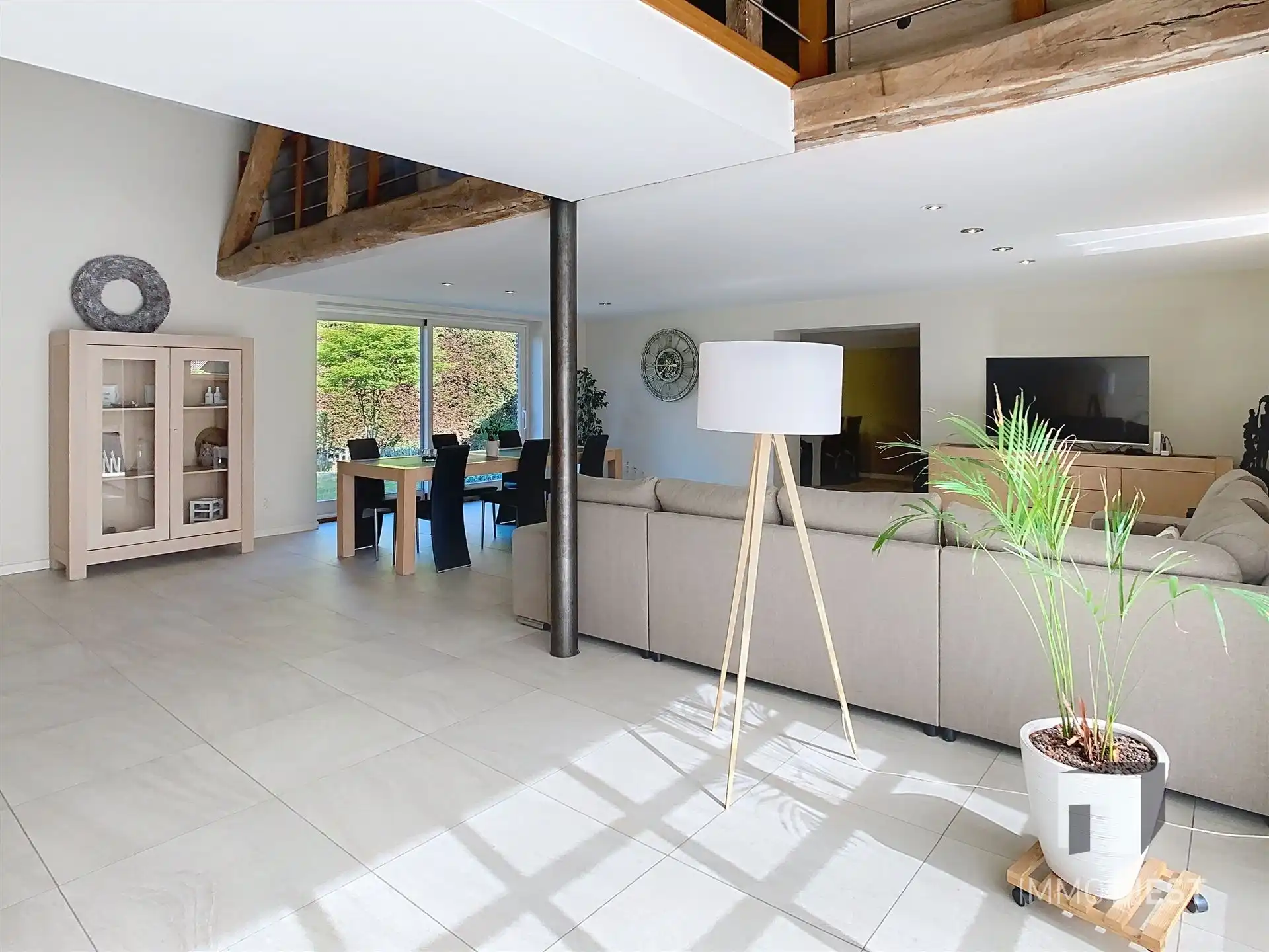 Brasserie - restaurant - feestzaal - privéwoonst foto 10