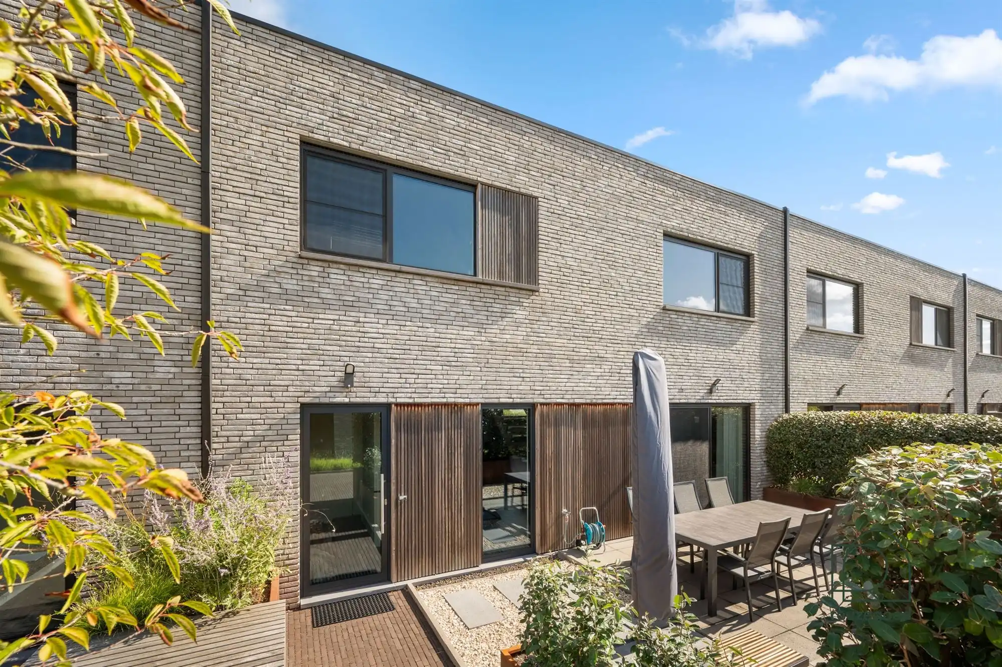 Uniek duplexappartement (3 slpk) met huisgevoel, groene daktuin en zicht op de velden in Kortessem foto 38