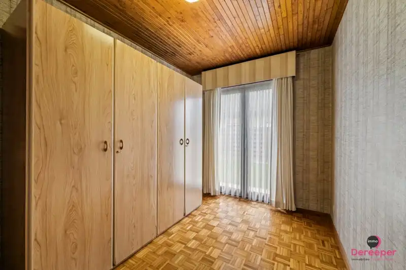 Charmante alleenstaande bungalow met zuidgerichte tuin op ruim perceel in Snaaskerke foto 15