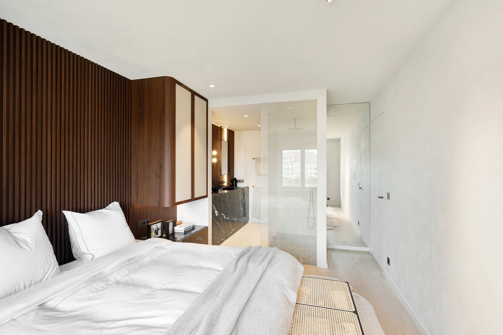 Prachtig appartement in het Zoute op enkele stappen van de zee en de wandeldijk. foto 10