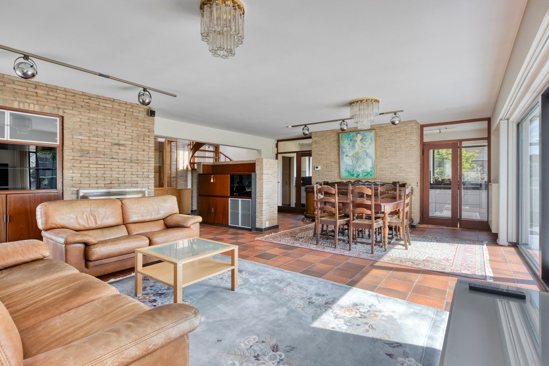 Architecturale parel met 3slaapkamers en garage op 14a 42ca! foto 5