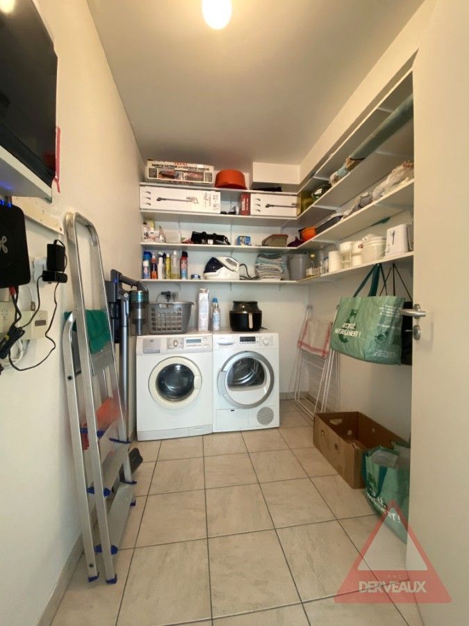 Roeselare – Ruim en instapklaar appartement met uitzicht op het Geitenpark foto 16