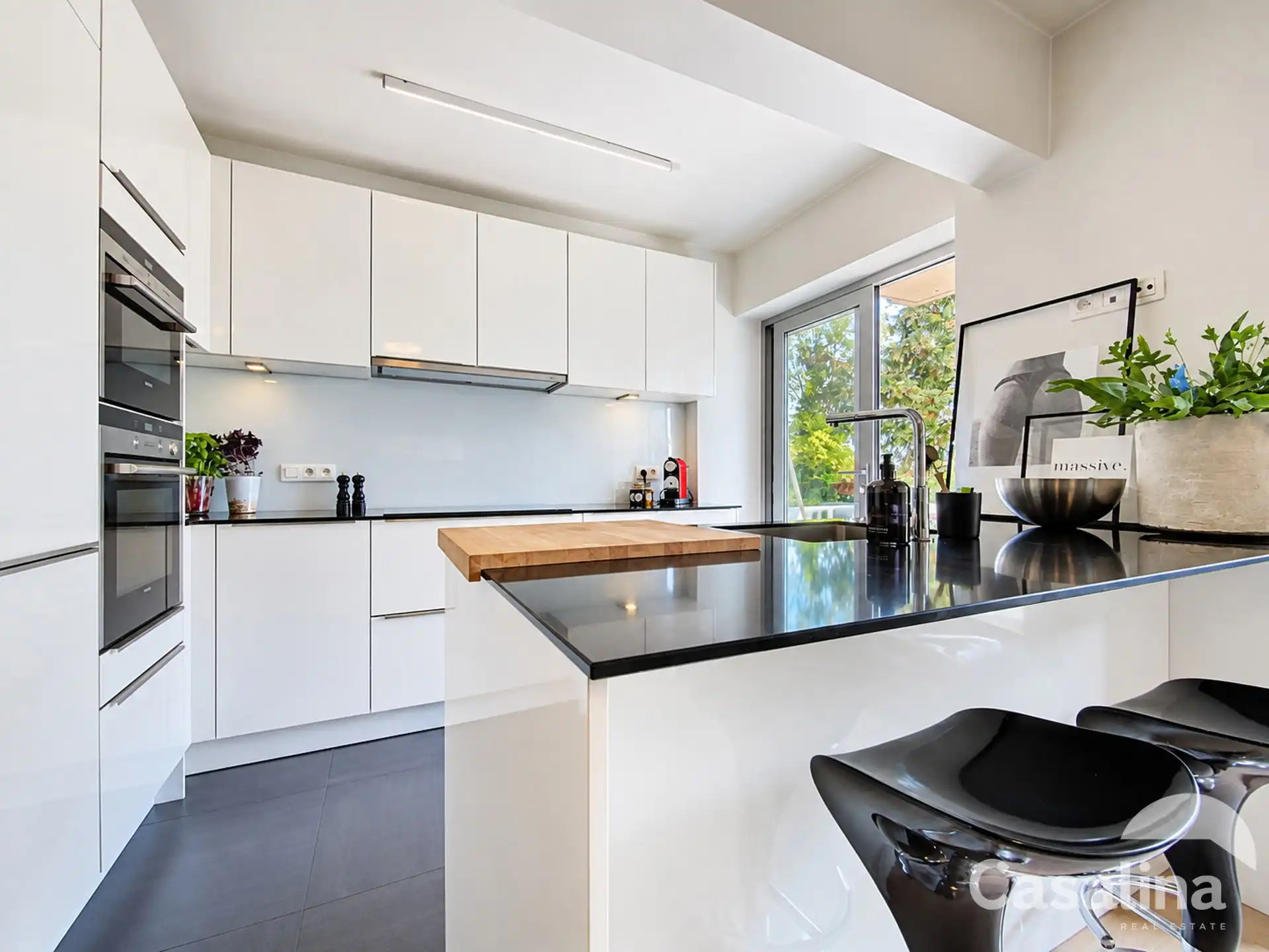 Nabij de STEREA-golfbaan, volledig gerenoveerd appartement foto 14