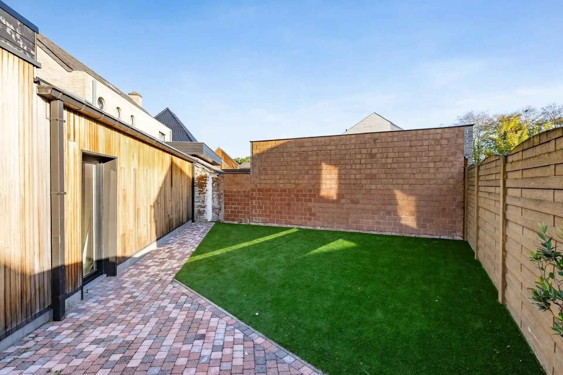 Energiezuinige hoekwoning met 5 slaapkamers en tuin in Berlare foto 25