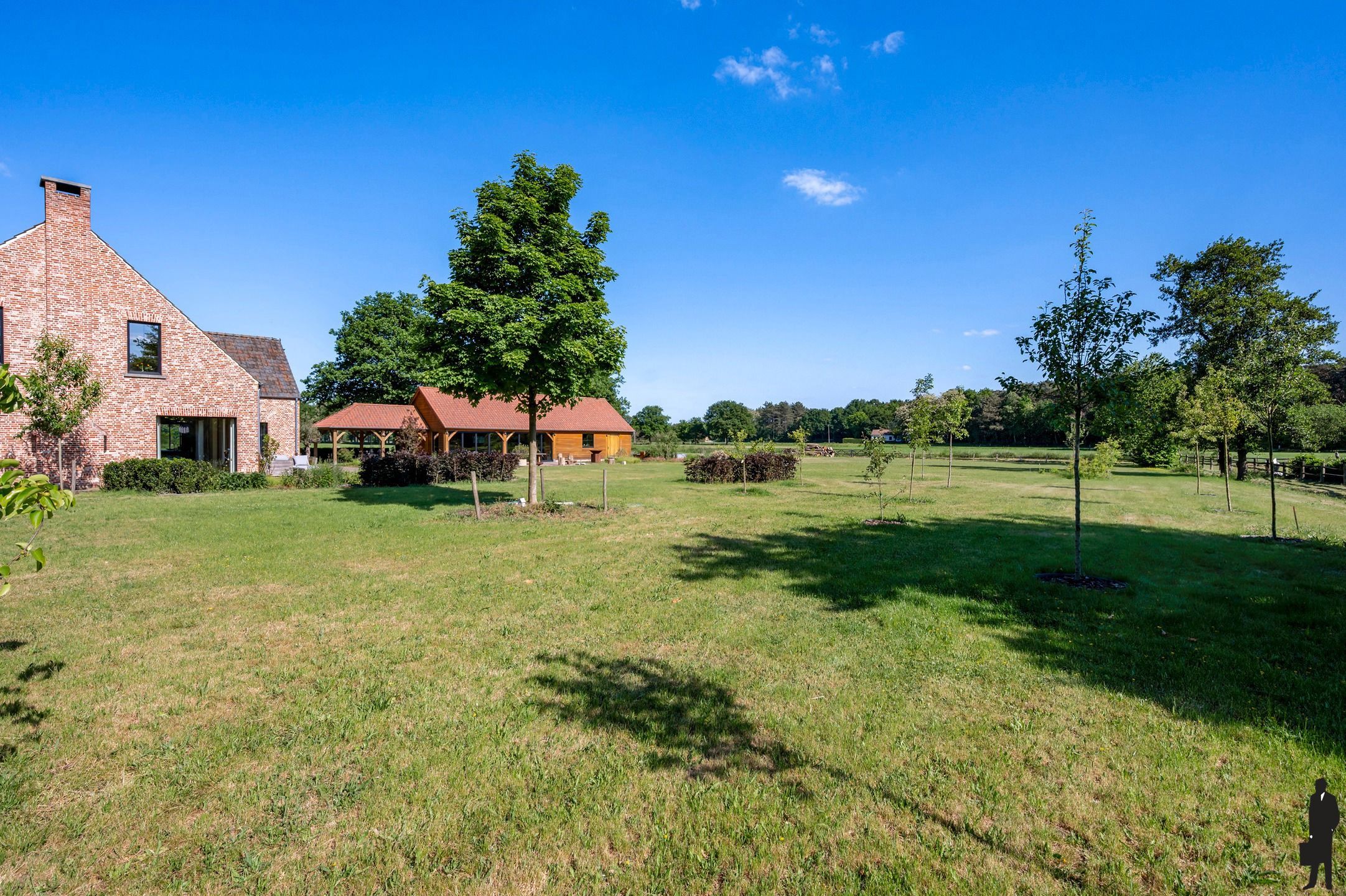 Charmante, volledig gerenoveerde villa  foto 43