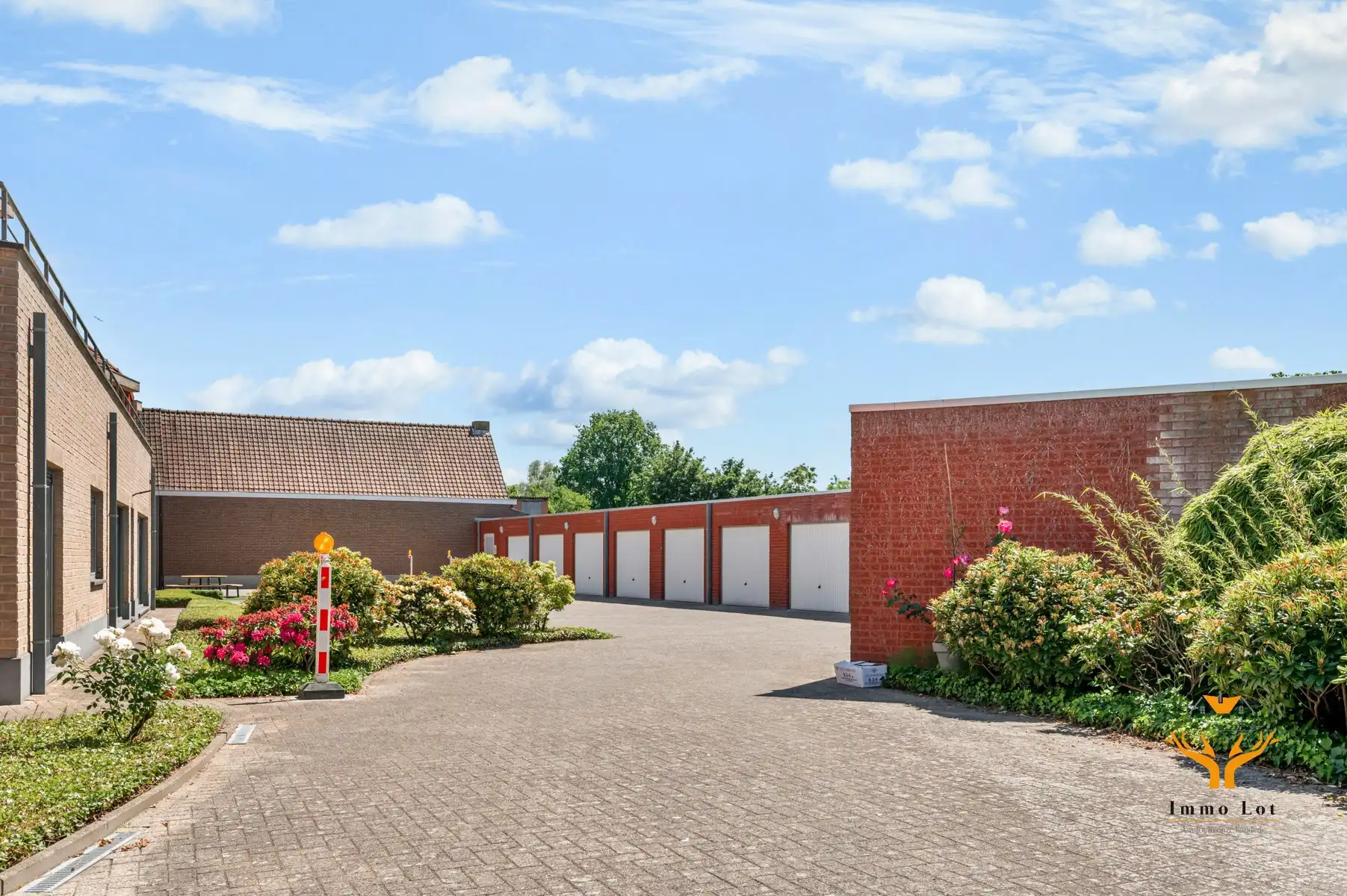 Instapklaar appartement met 2 slpk en garage aan Donkmeer  foto 11