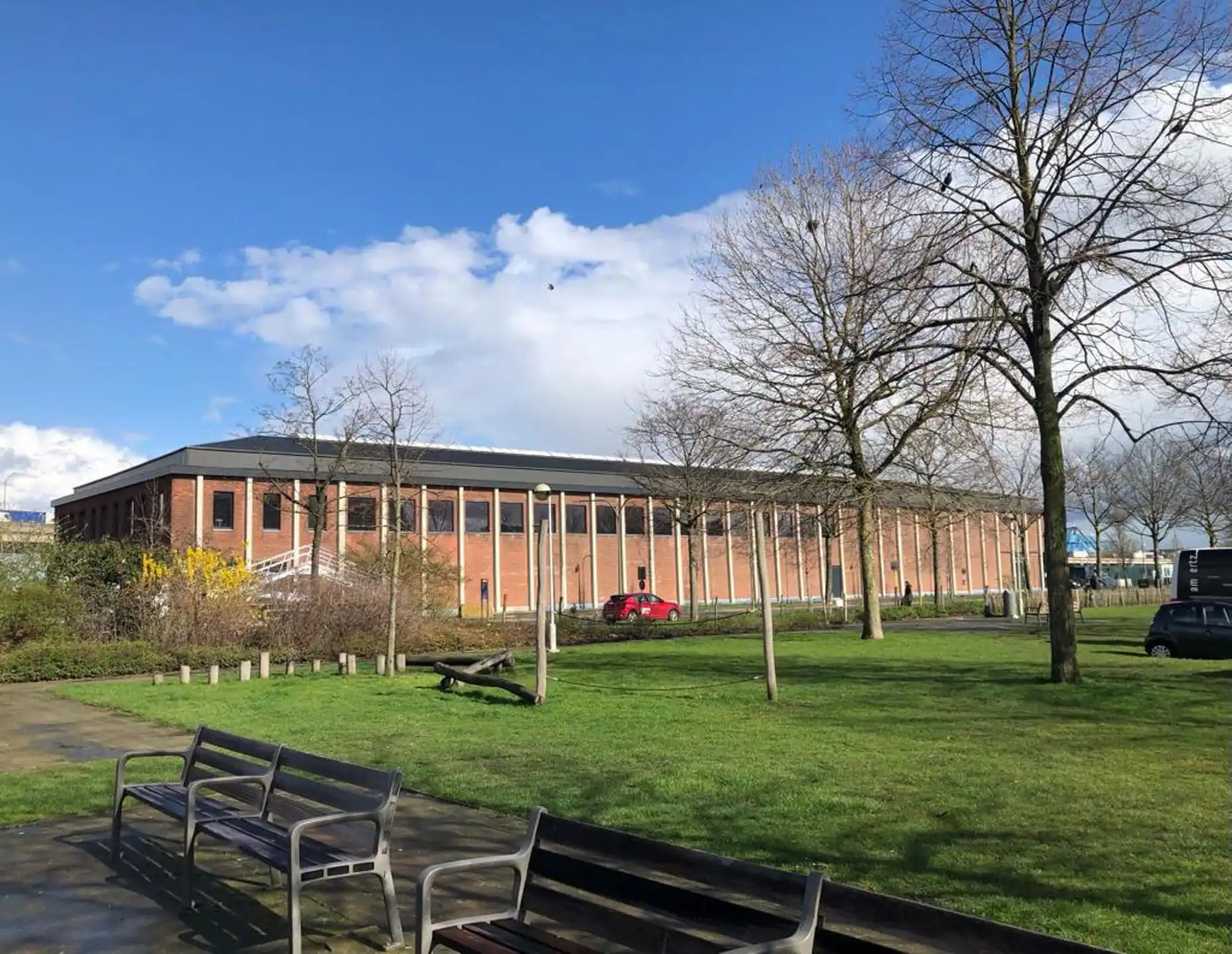 Magazijn ca 1.907m² met zichtlocatie en 2 sectionaal poorten foto 6