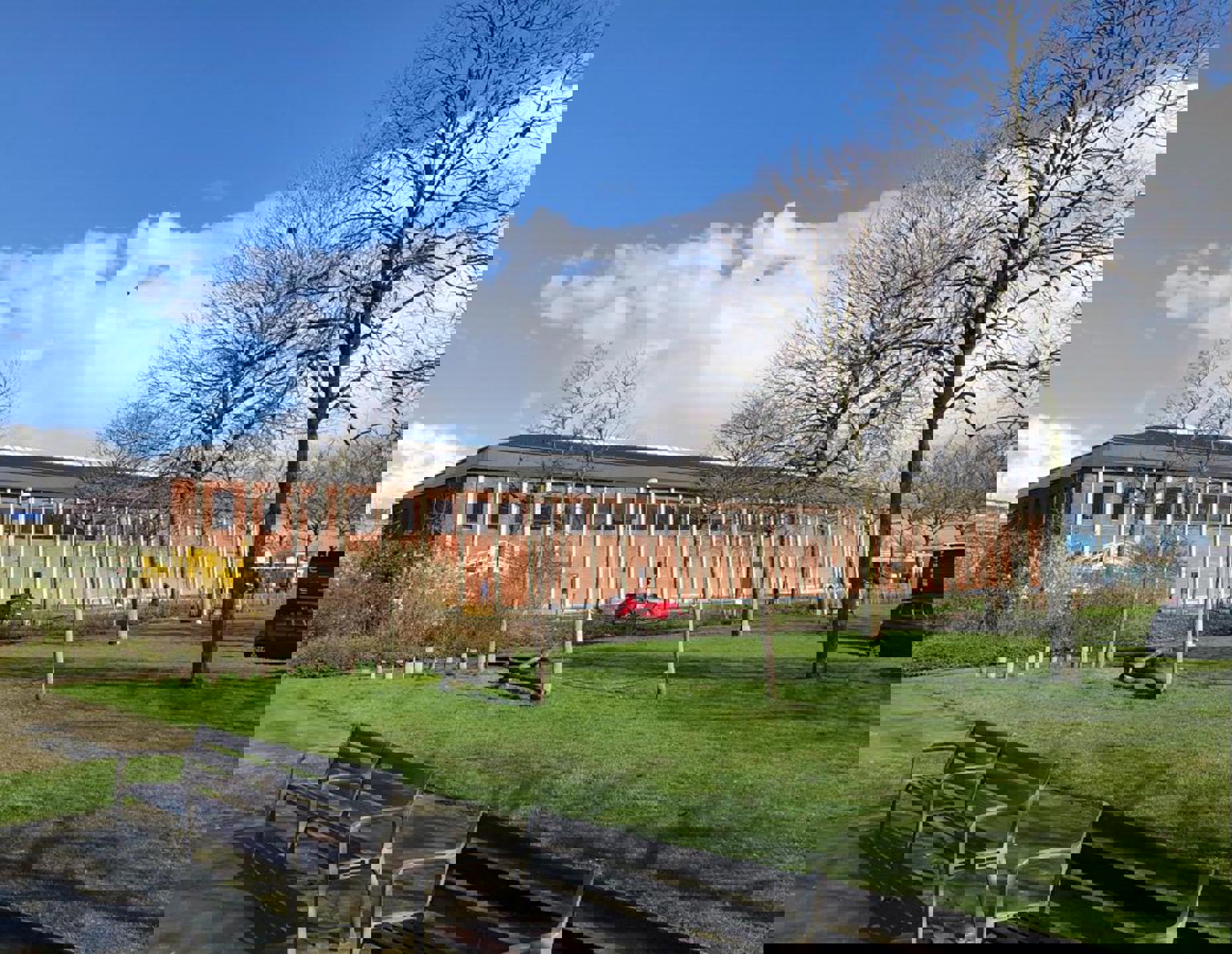 Magazijn ca 1.907m² met zichtlocatie en 2 sectionaal poorten foto 6