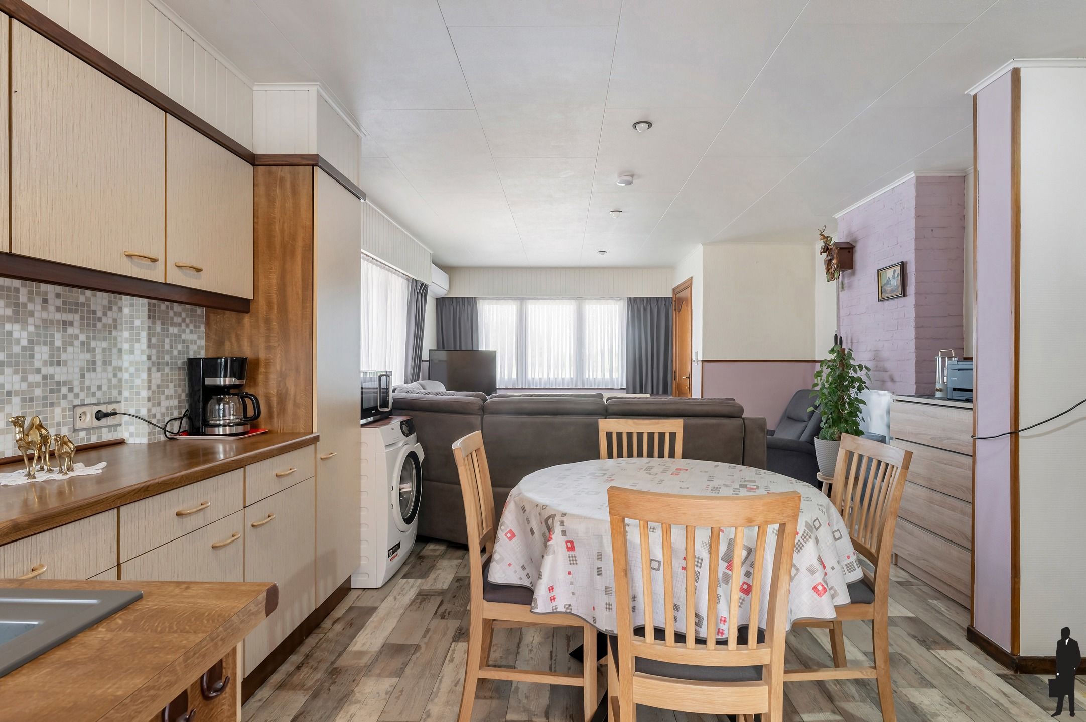 Vrijstaande woning gelegen in het centrum van Zammel/Geel foto 8