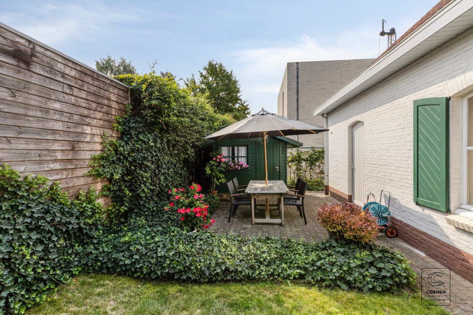 Charmante te renoveren woning van 227 m² en 4 slaapkamers op een TOPlocatie te Schilde! foto 17
