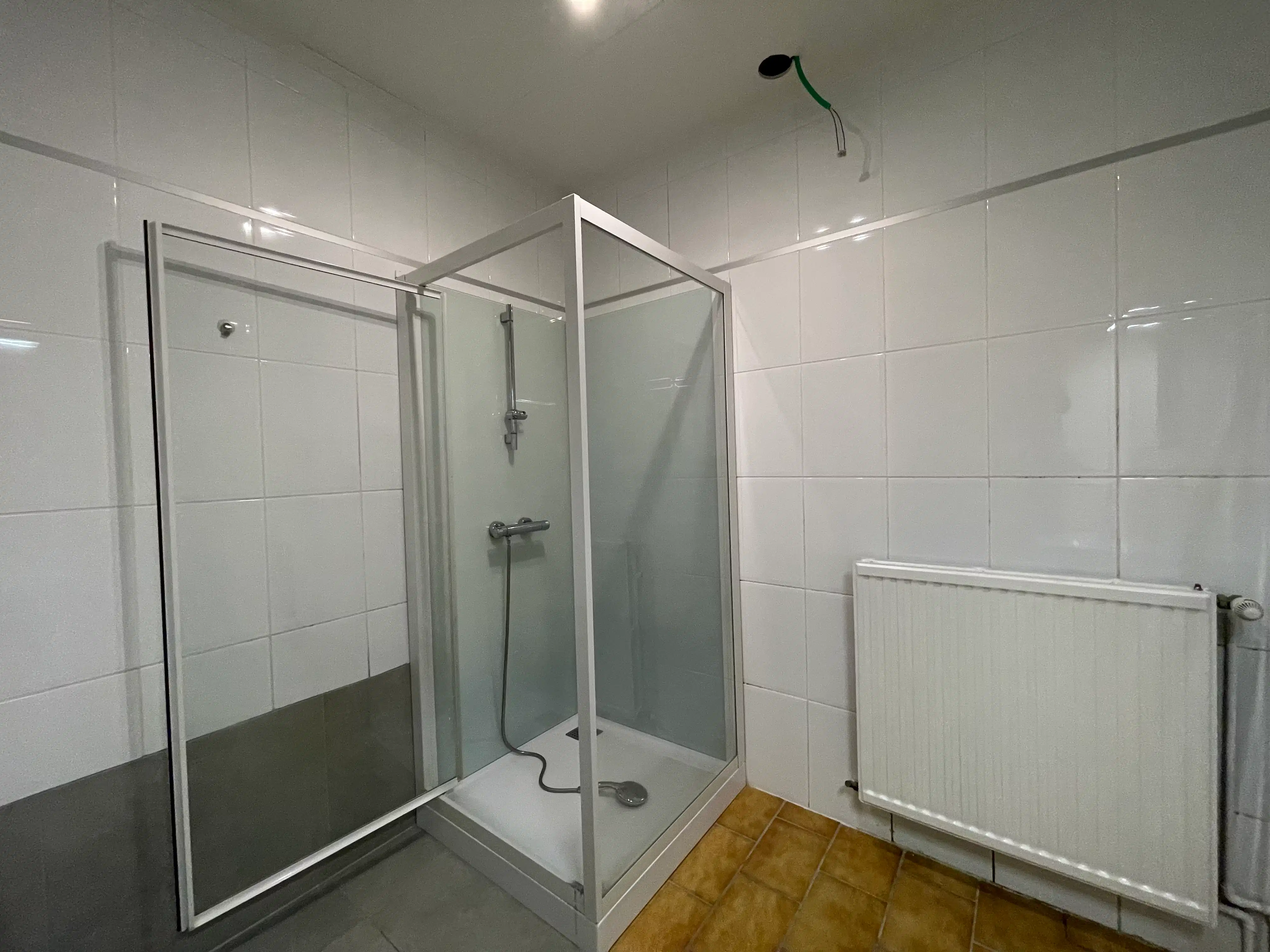 Centraal gel 3 slpk met garage foto 12