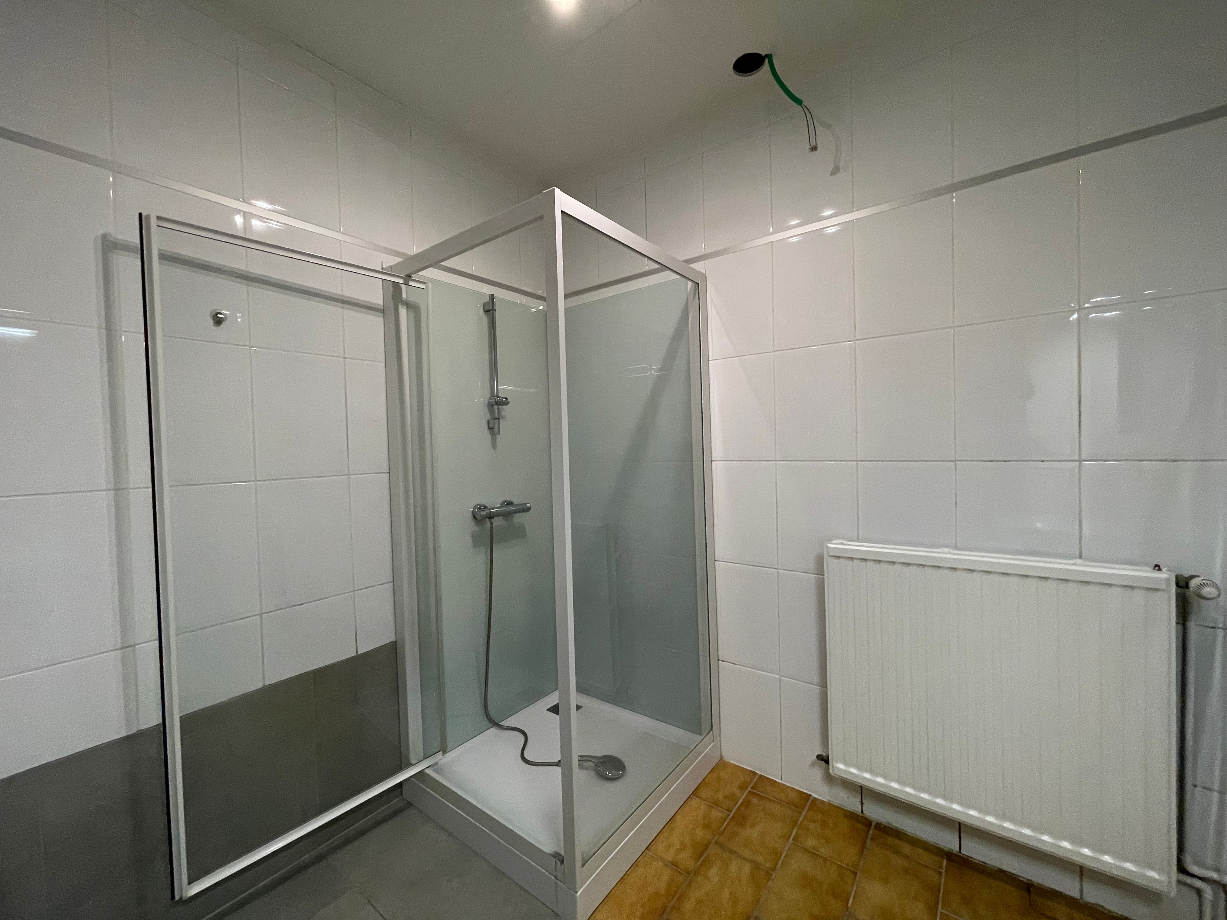 Centraal gel 3 slpk met garage foto 12