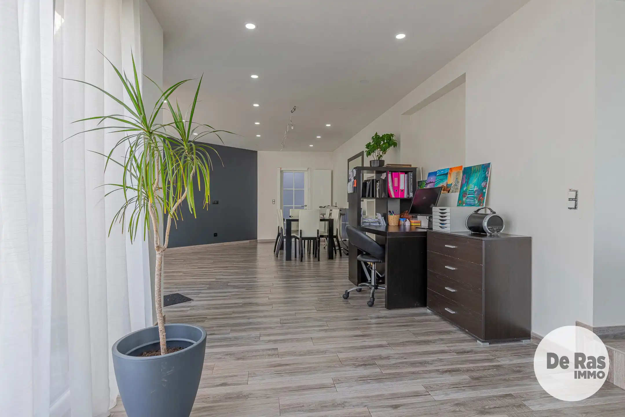 ERPE-MERE Veelzijdige woning met handelsruimte op topligging foto 8