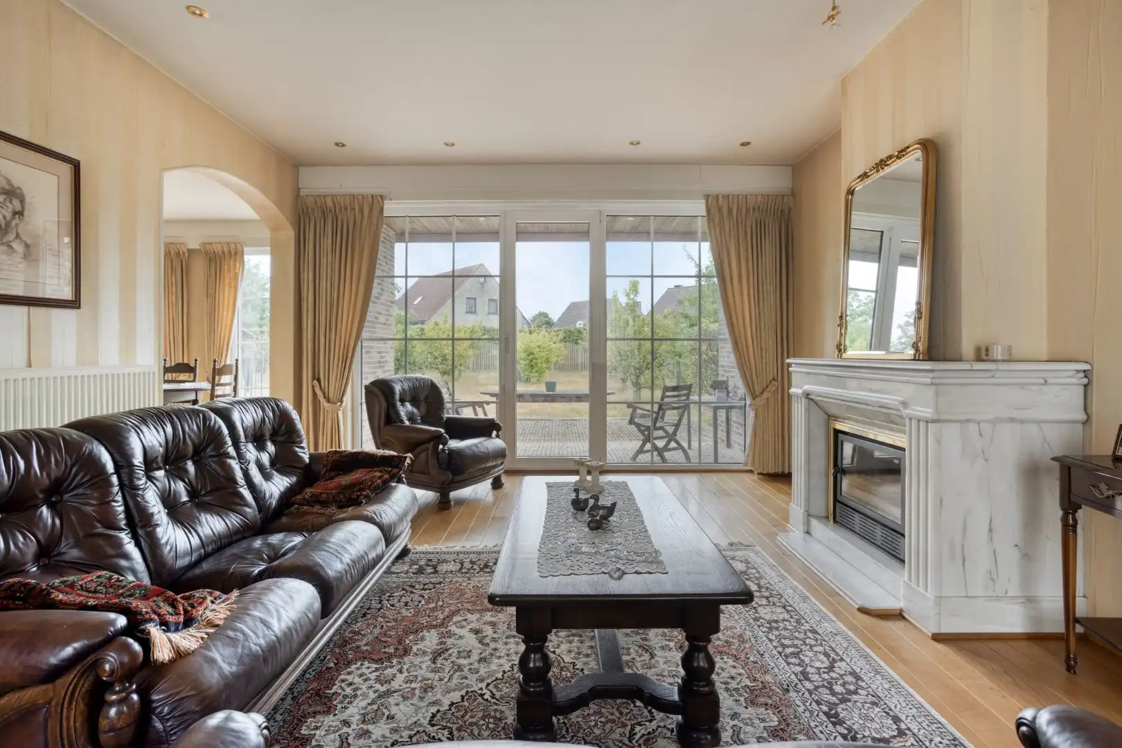 Ruime woning met 3 slaapkamers op een perceel van 1.880 m² te Olen-Centrum ! foto 5