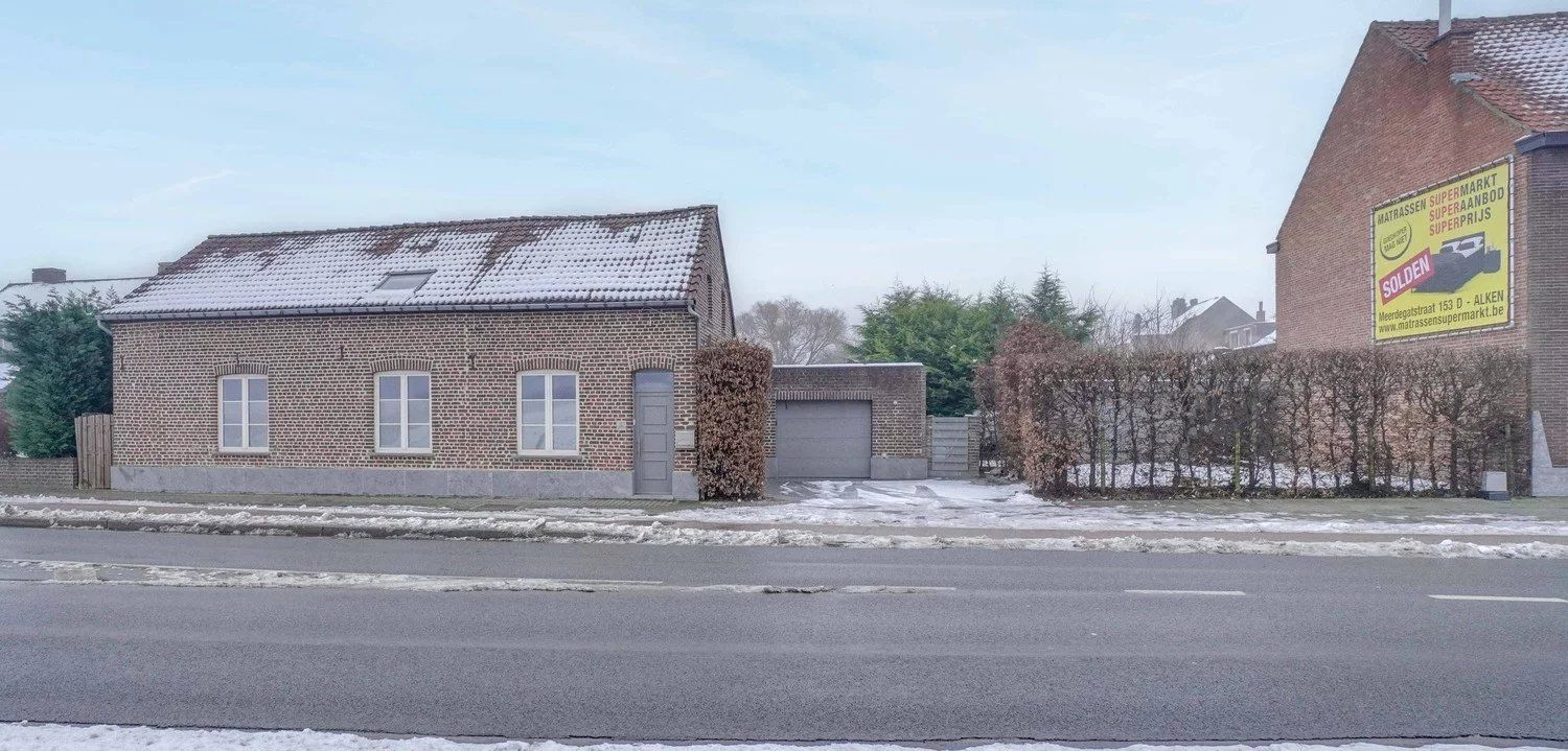 Ruime, gerenoveerde woning op een goede locatie foto 2