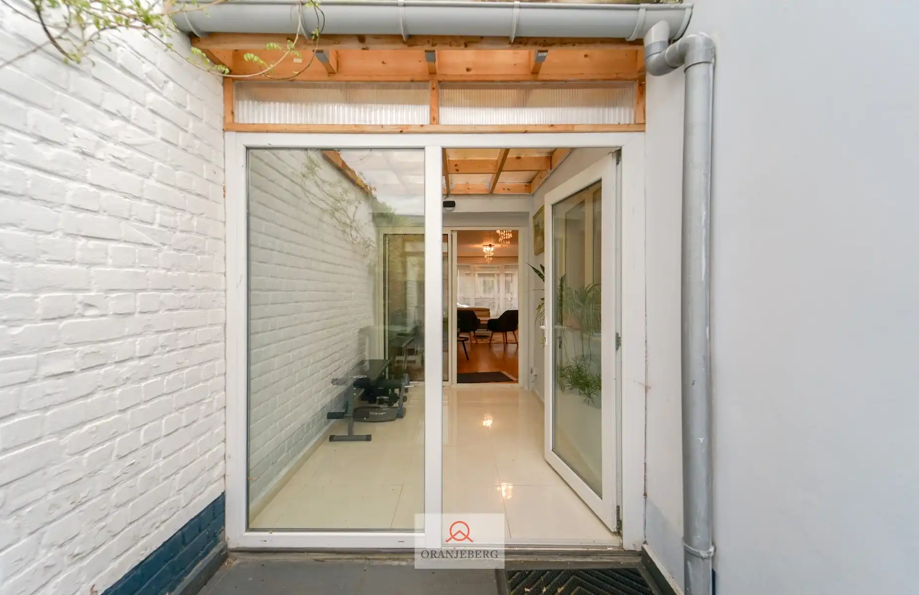 Rustig gelegen woning met stadstuintje foto 16