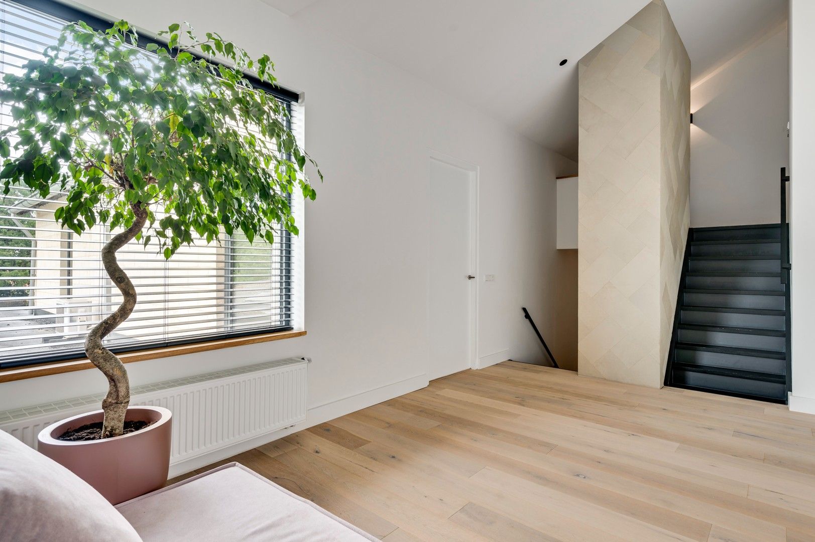 PRACHTIGE HERENWONING MET 3 SLPKS TE KOOP IN ZUSSEN (RIEMST) foto 17
