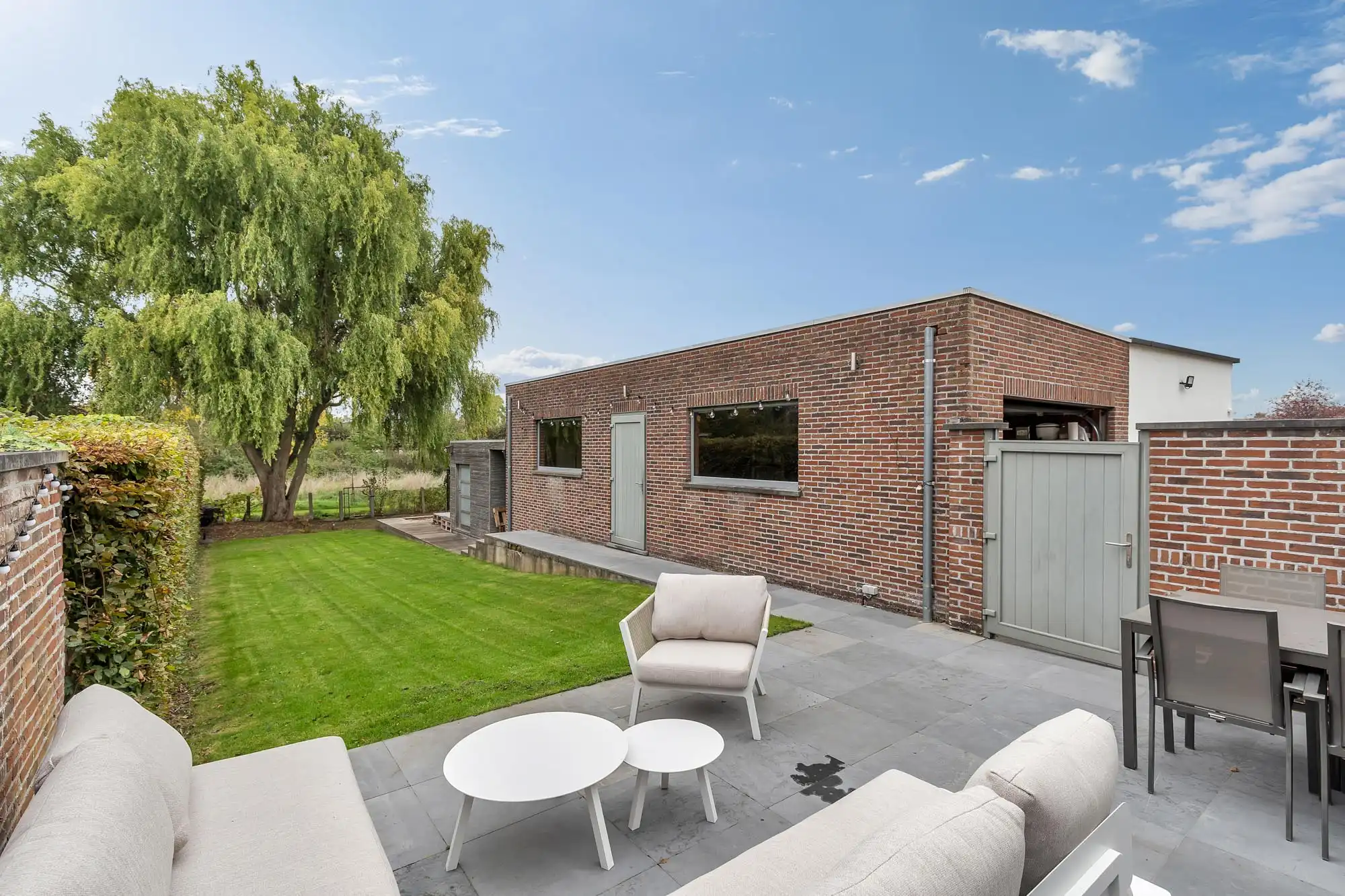 Ruime, volledig gerenoveerde woning op centrale ligging foto 16