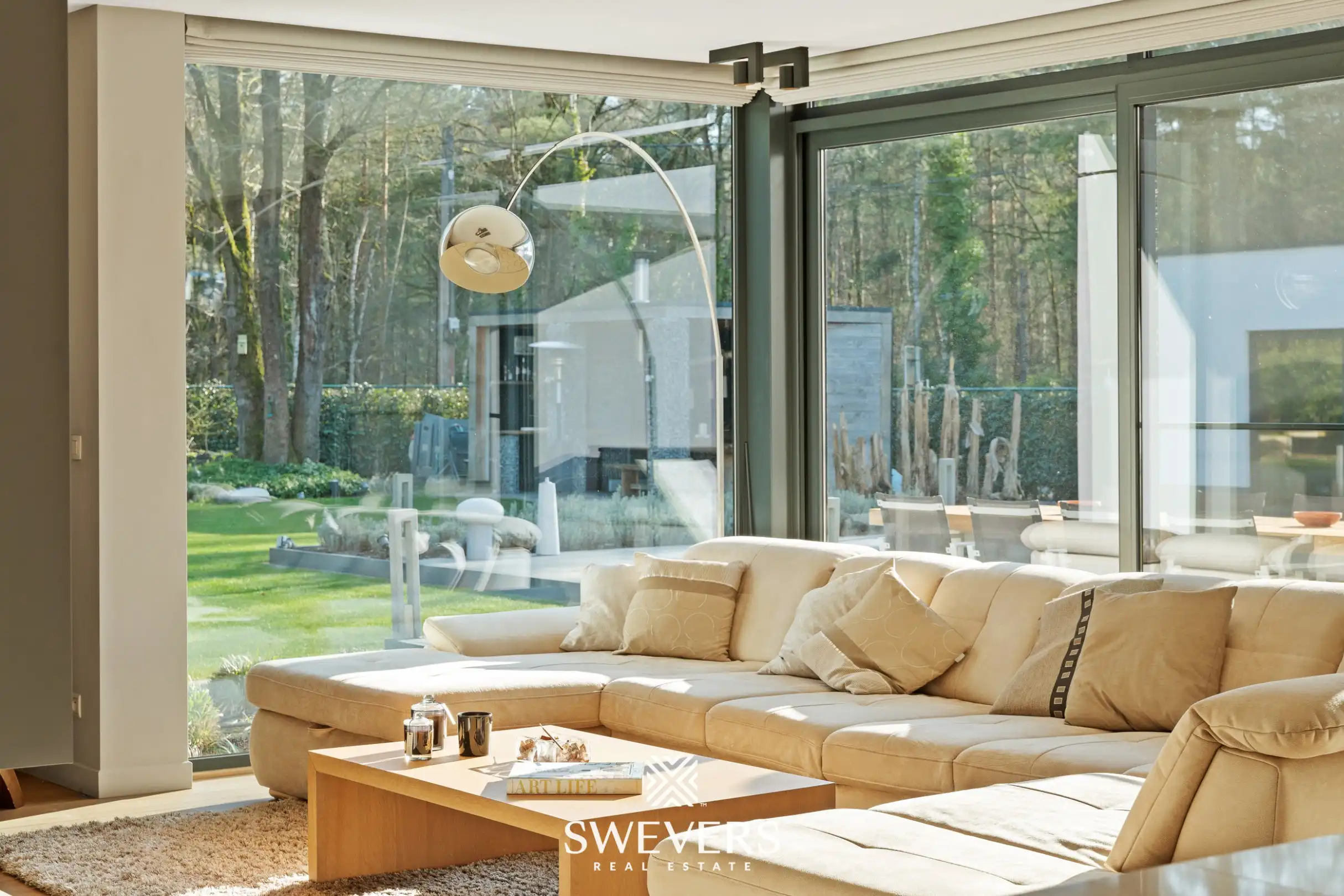 Exclusieve instapklare villa ( EPC B ) op uniek perceel ( 16a 91ca ) in de residentiële Bloemenwijk te Bolderberg foto 2