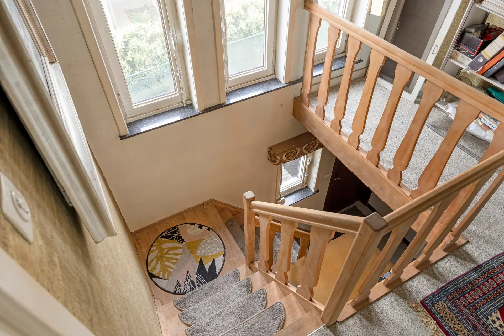 Ruime woning met 3 slaapkamers op vlot bereikbare ligging (Genkersteenweg). foto 5