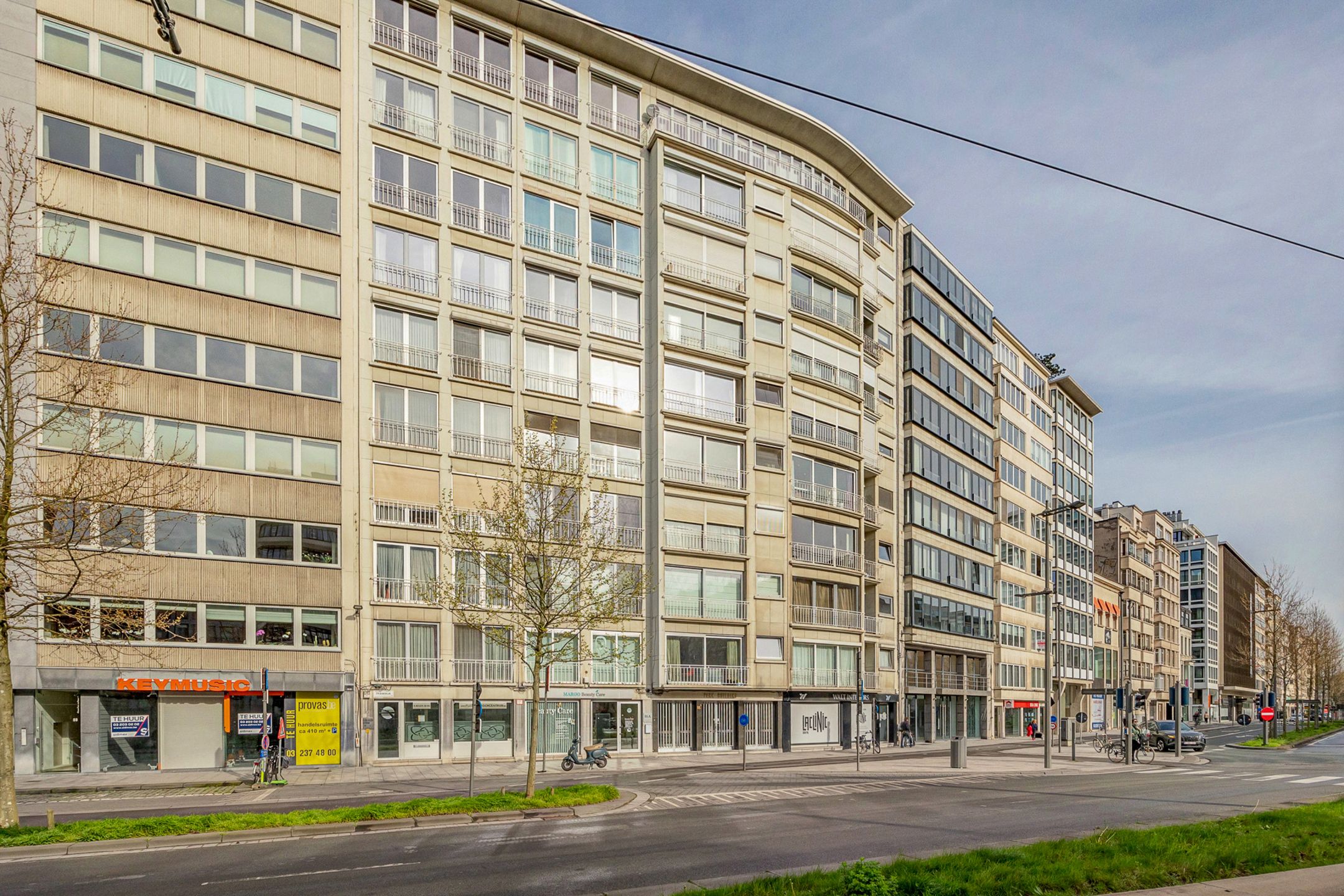 ANTWERPEN - Zonnig twee slaapkamer appartement foto 16