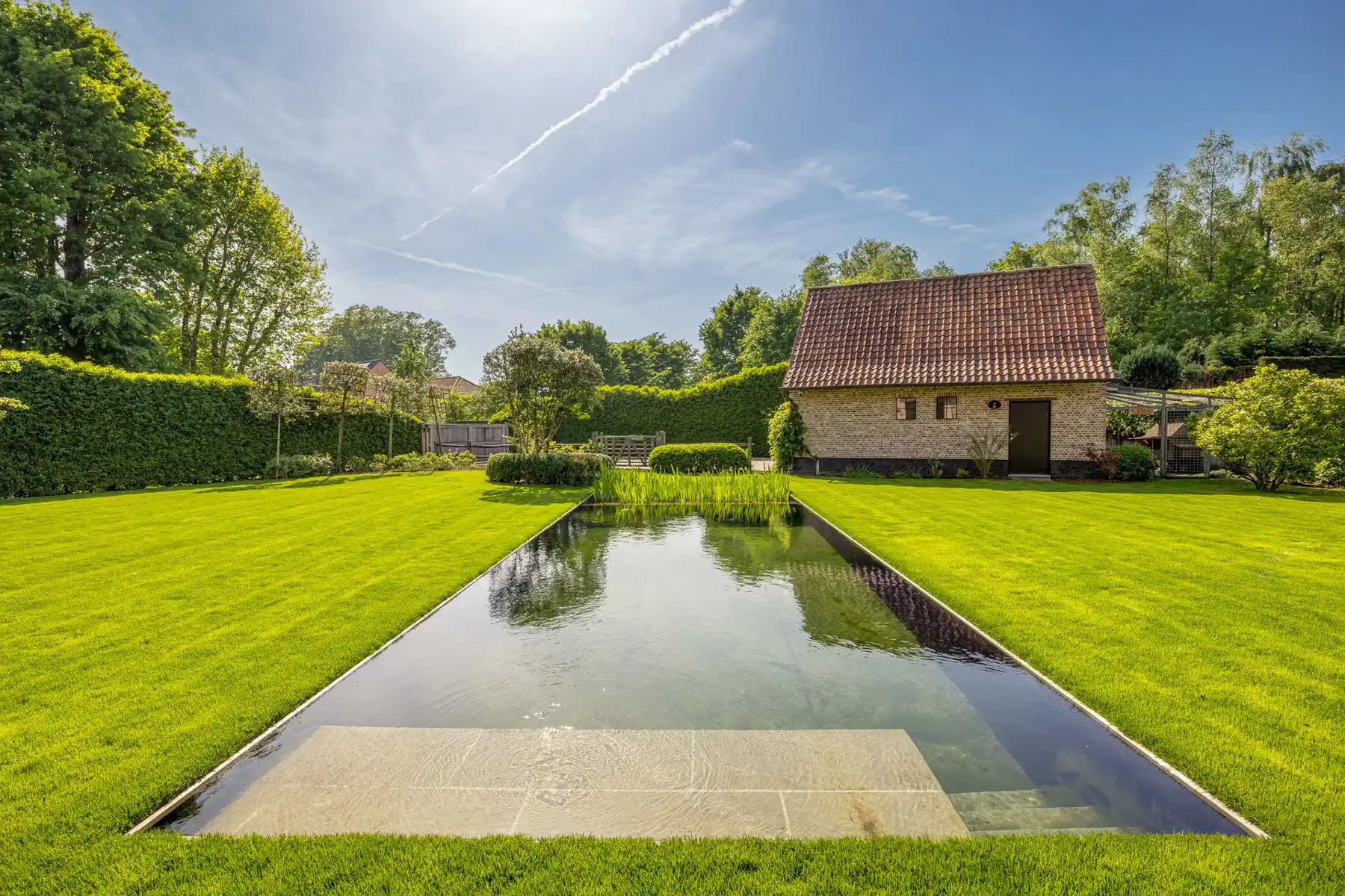 LUXUEUS LANDELIJK WONEN OP TOPNIVEAU foto 5