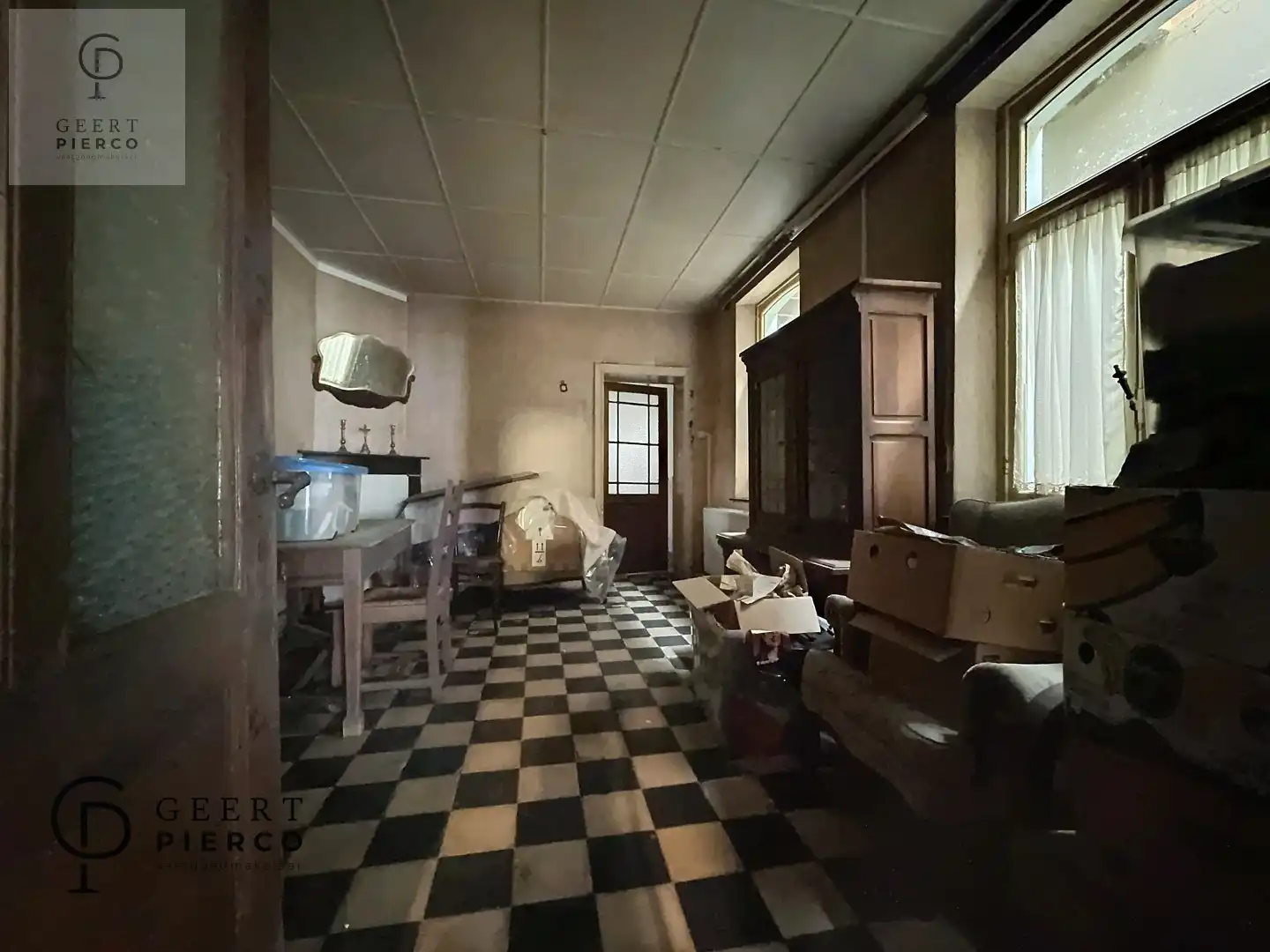 Stijlvol en ruim pand met unieke mogelijkheden in de Stationsstraat foto 6