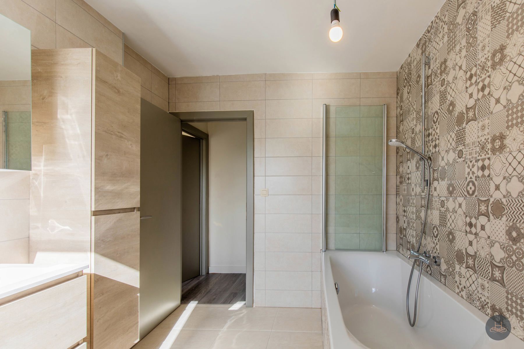 Gerenoveerde woning met 3 slaapkamers foto 19