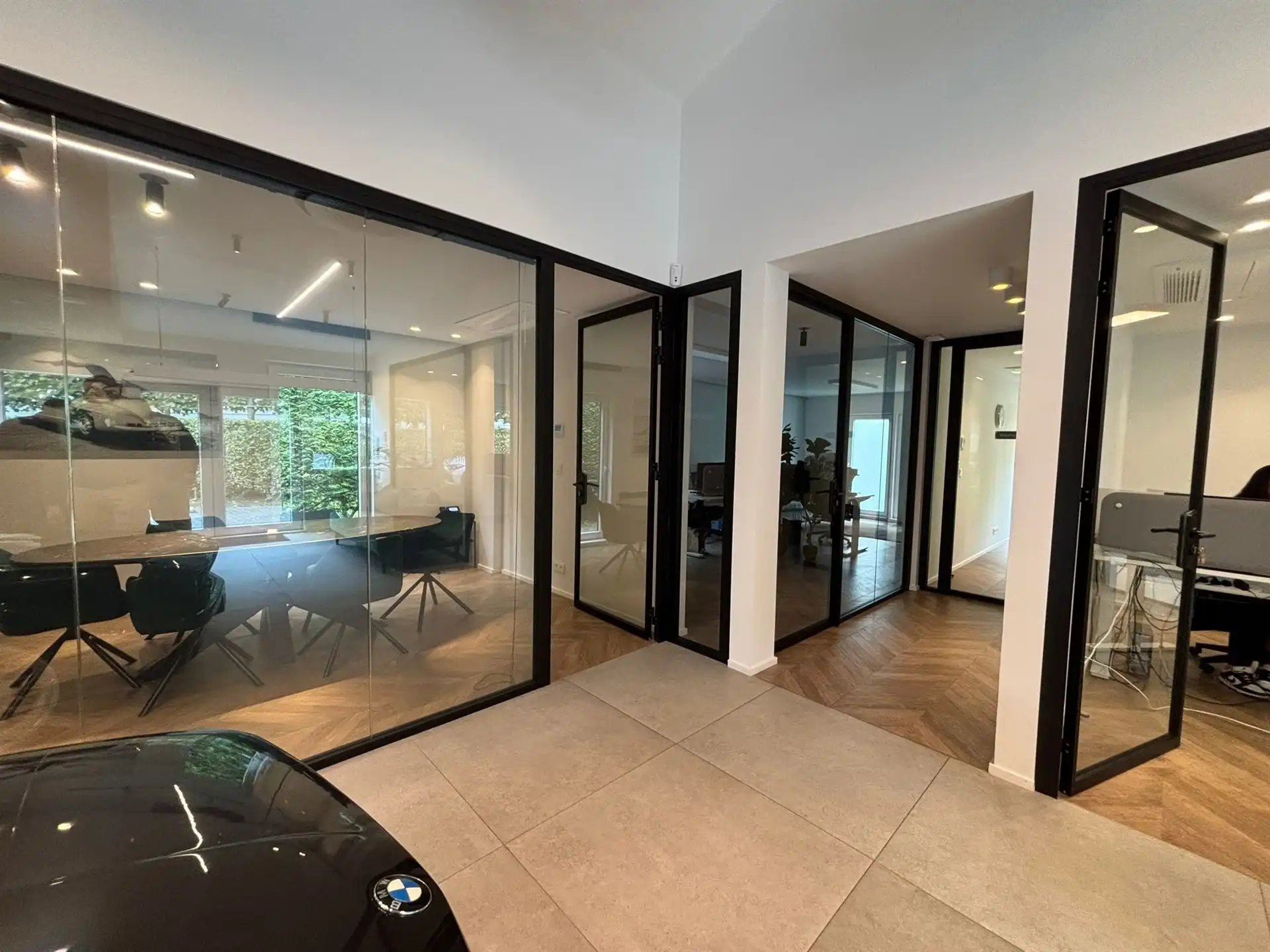 Kantoor/bureauruimte foto {{pictureIndex}}