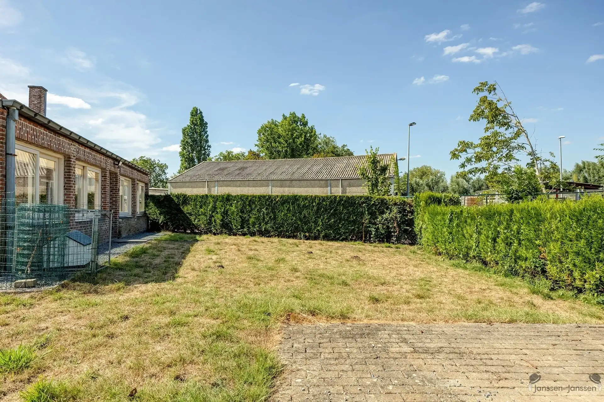 Landelijke woning met mooi uitzicht en weide foto 24
