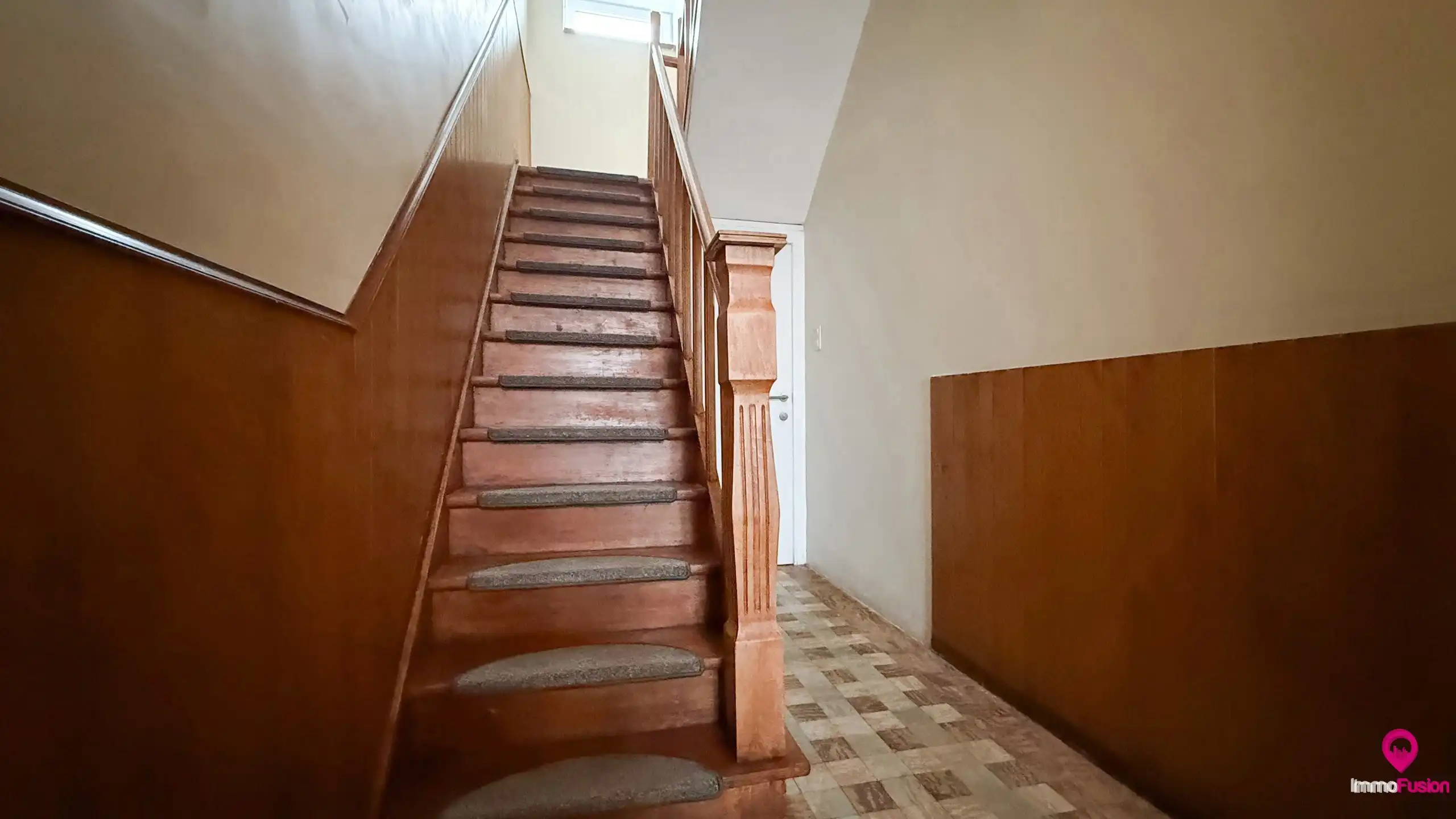 Charmante gezinswoning met potentieel foto 19