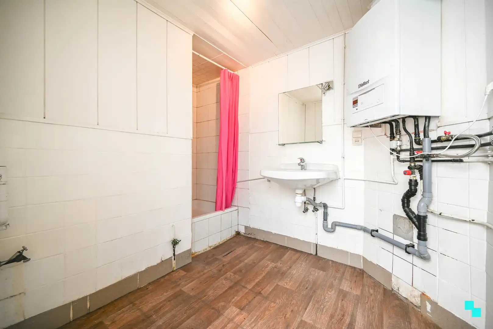 Eéngezinswoning met stadstuin nabij centrum Roeselare. foto 12