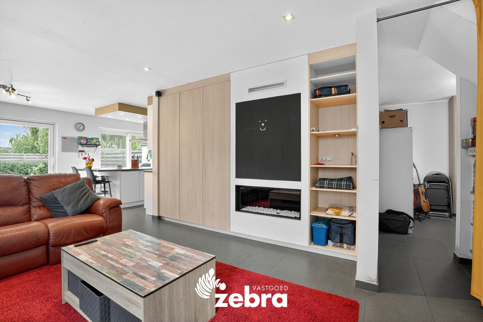 Energiezuinige halfopen bebouwing met vier slaapkamers te Roeselare! foto 6