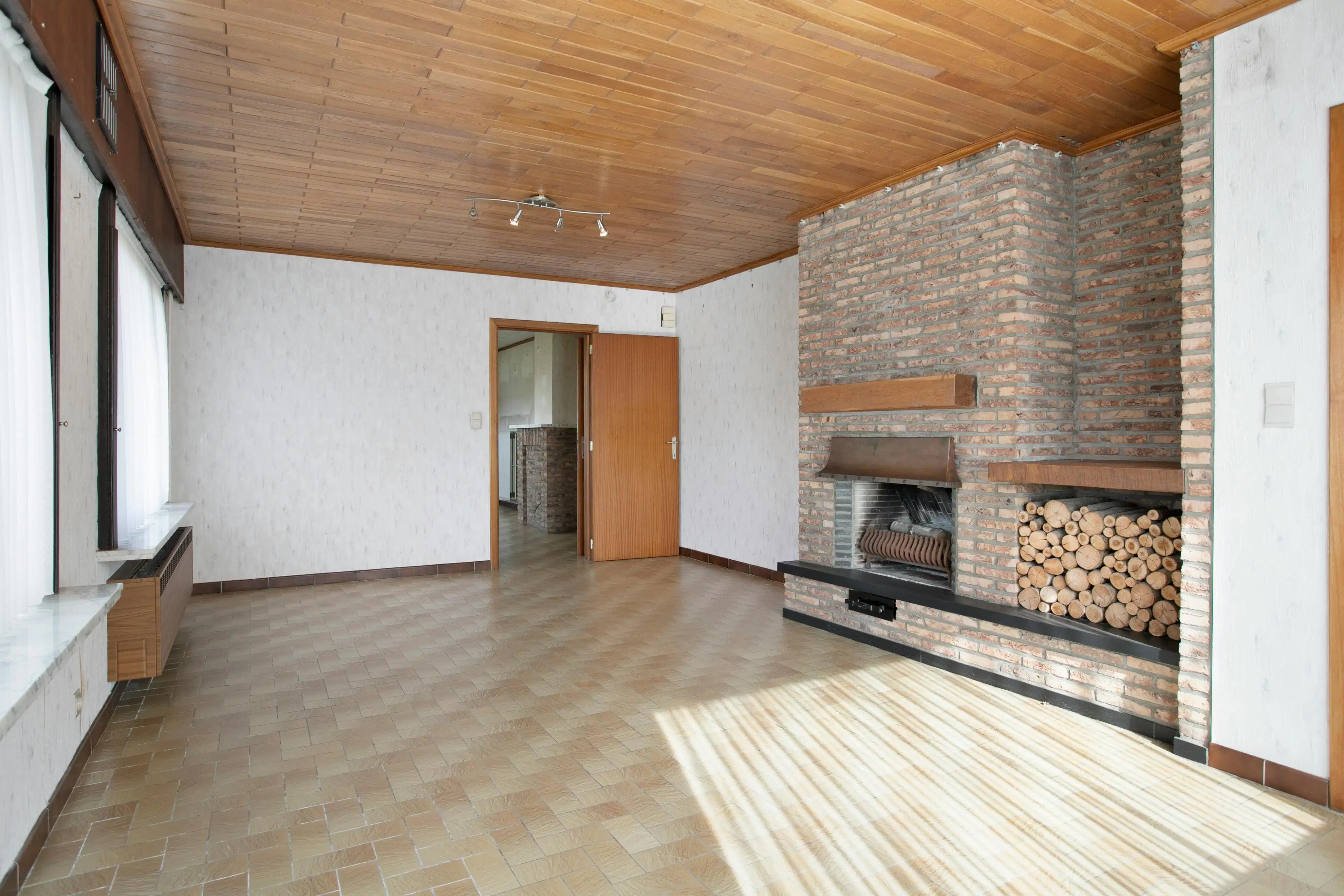 Te renoveren woning te koop in Lotenhulle (Rozenlaan)  foto 4