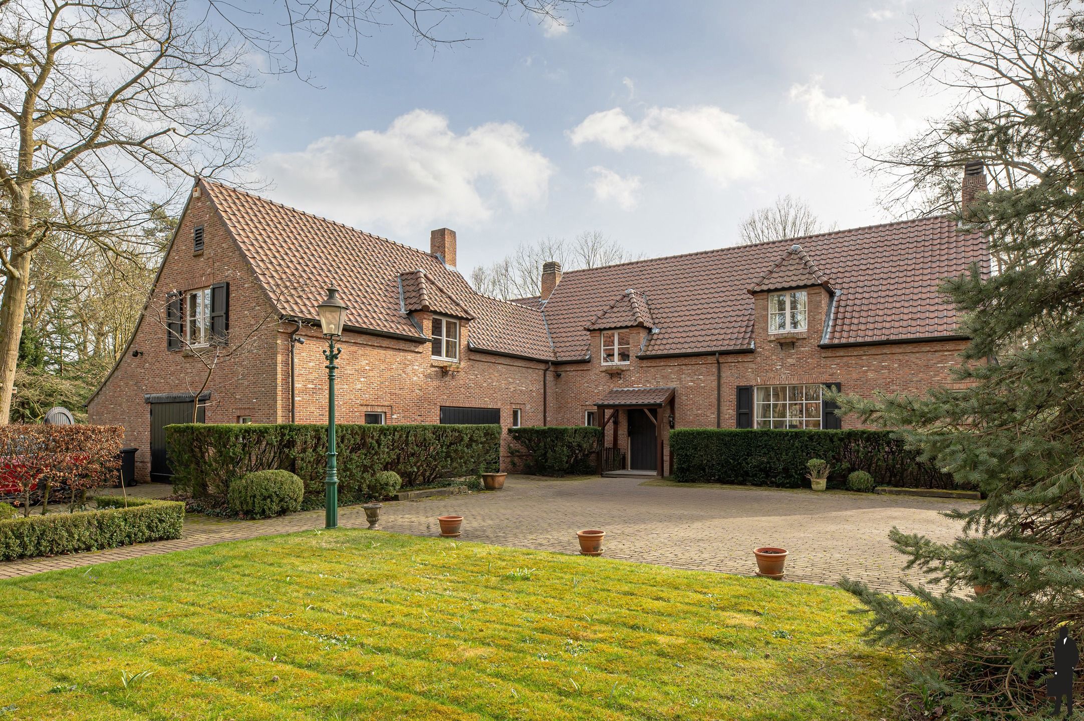 Op absolute toplocatie gelegen villa! foto 26
