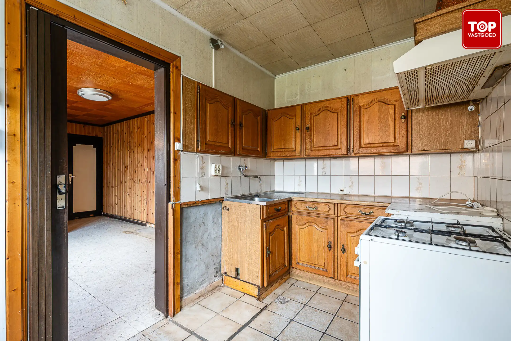 HOB met 3 slaapkamers en tuin foto 8