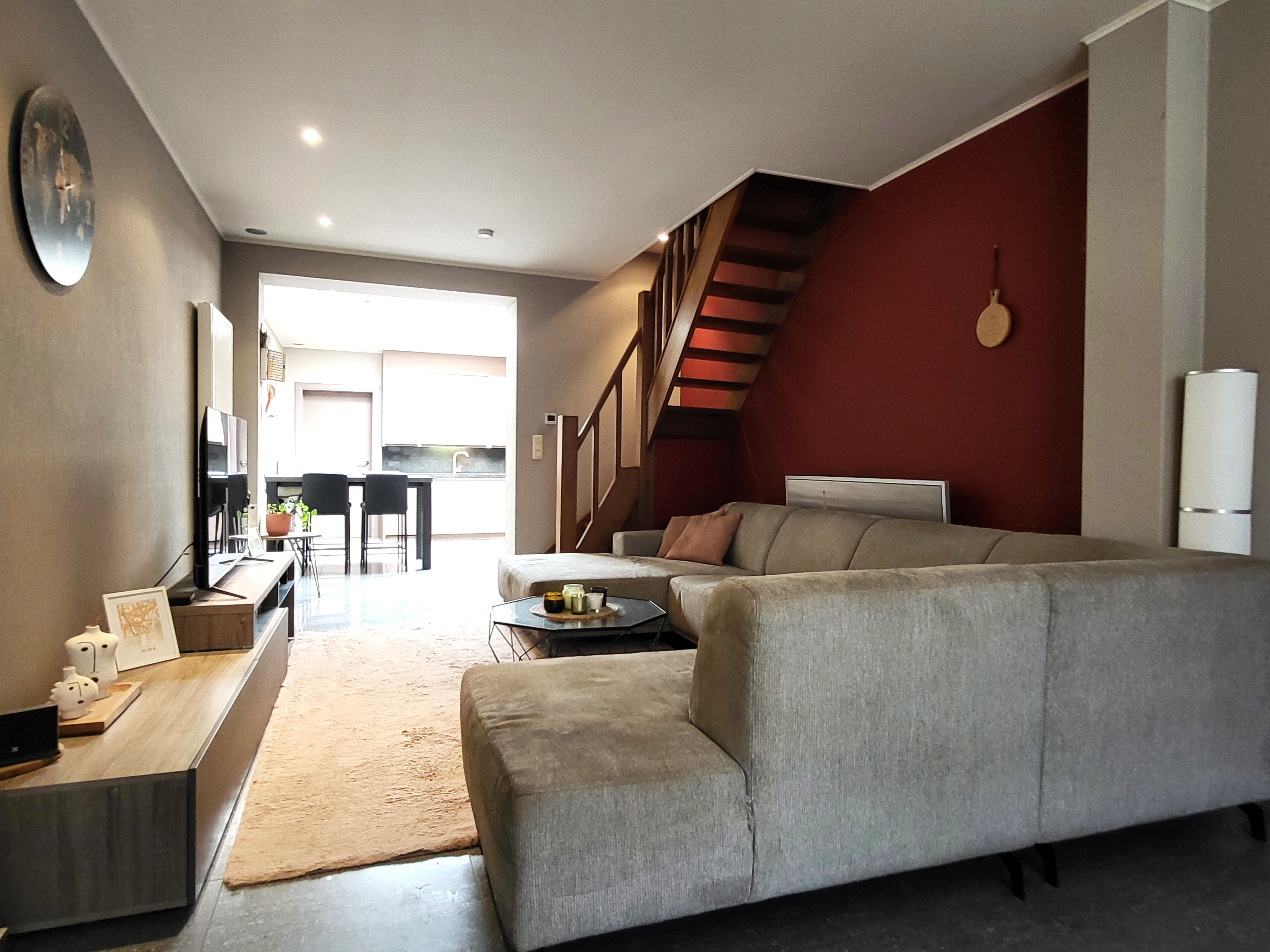 Charmant gerenoveerde woning v 2007-09 op 130m² met zuidgericht terras, rustige ligging.  foto 10