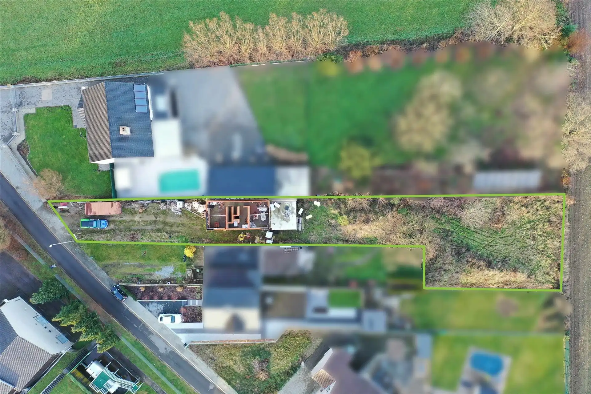 Bouwperceel in opbouw met plannen in een doodlopende straat  foto 2