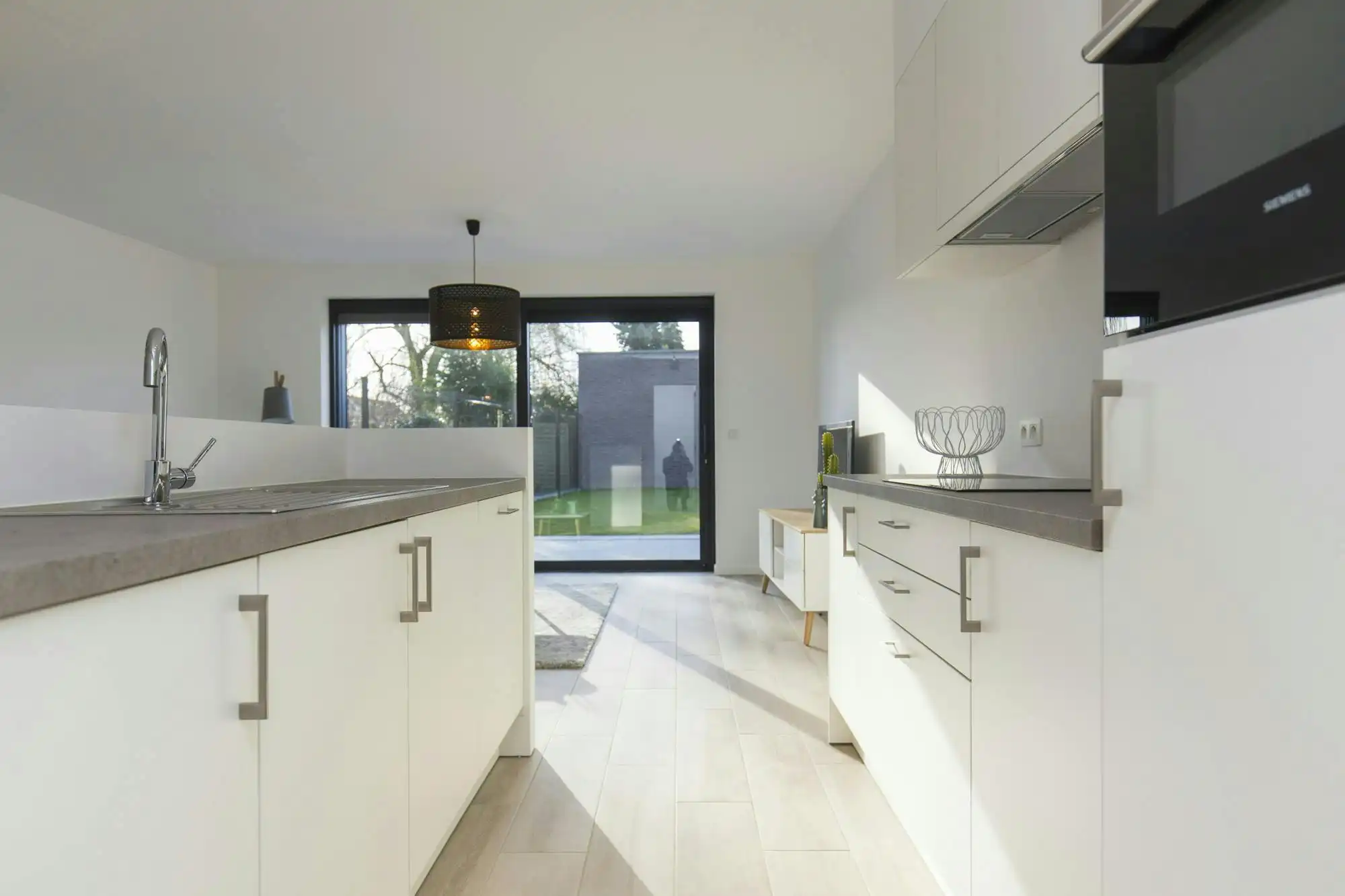 Recent gelijkvloers appartement te koop in centrum Deerlijk foto 4