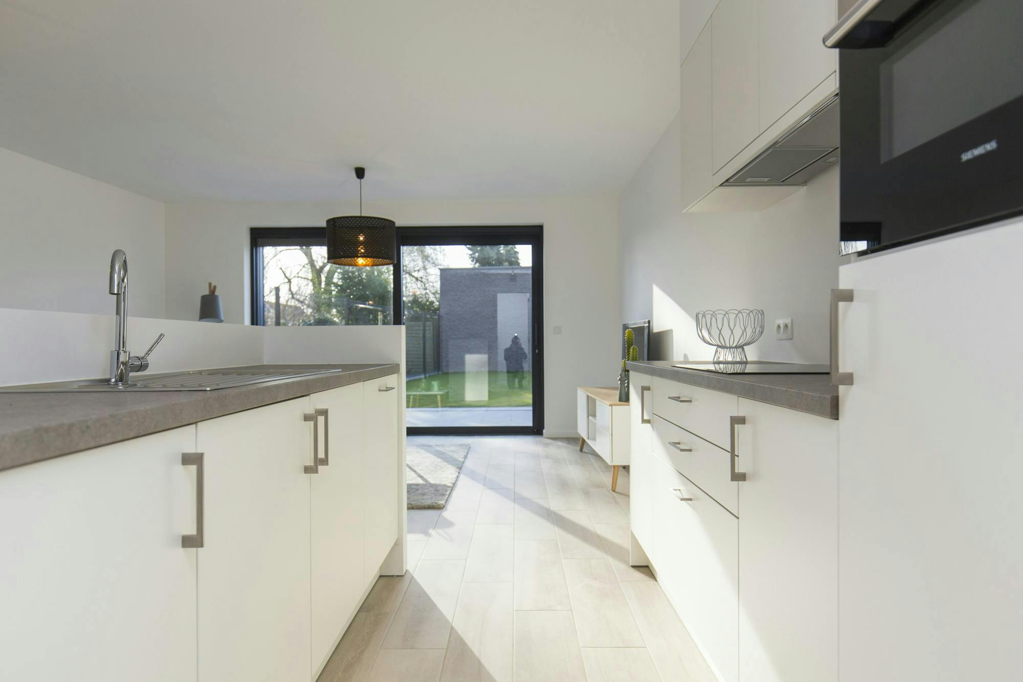 Recent gelijkvloers appartement te koop in centrum Deerlijk foto 4