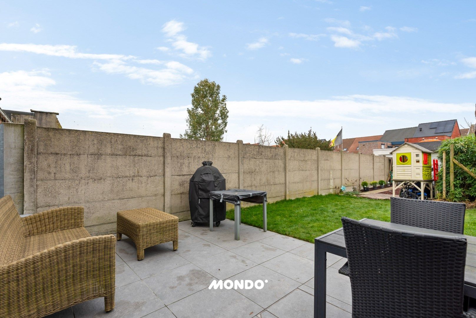 Gerenoveerde woning met 3 slaapkamers! foto 14