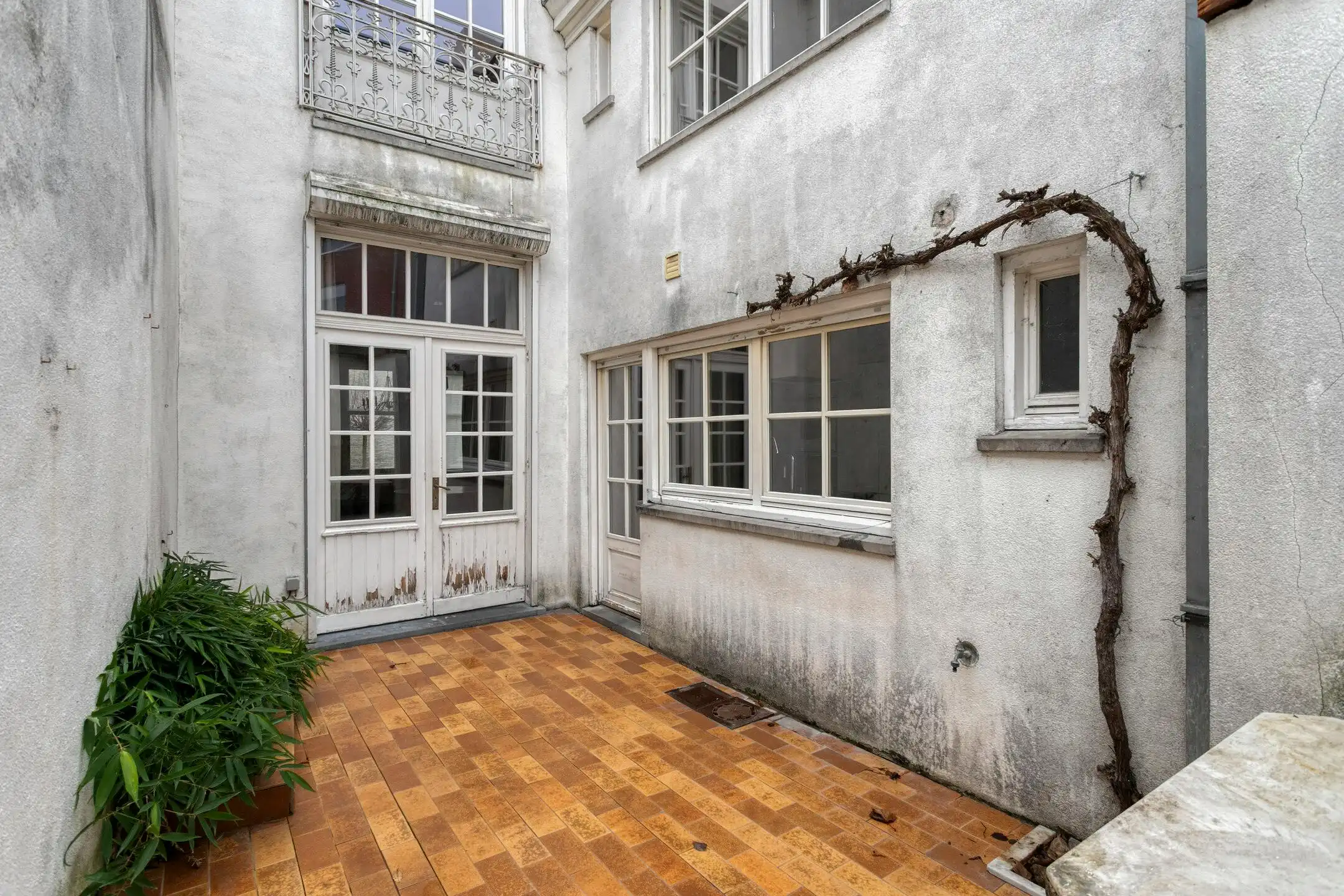 Instapklaar burgerhuis te koop in het centrum van Izegem. foto 20